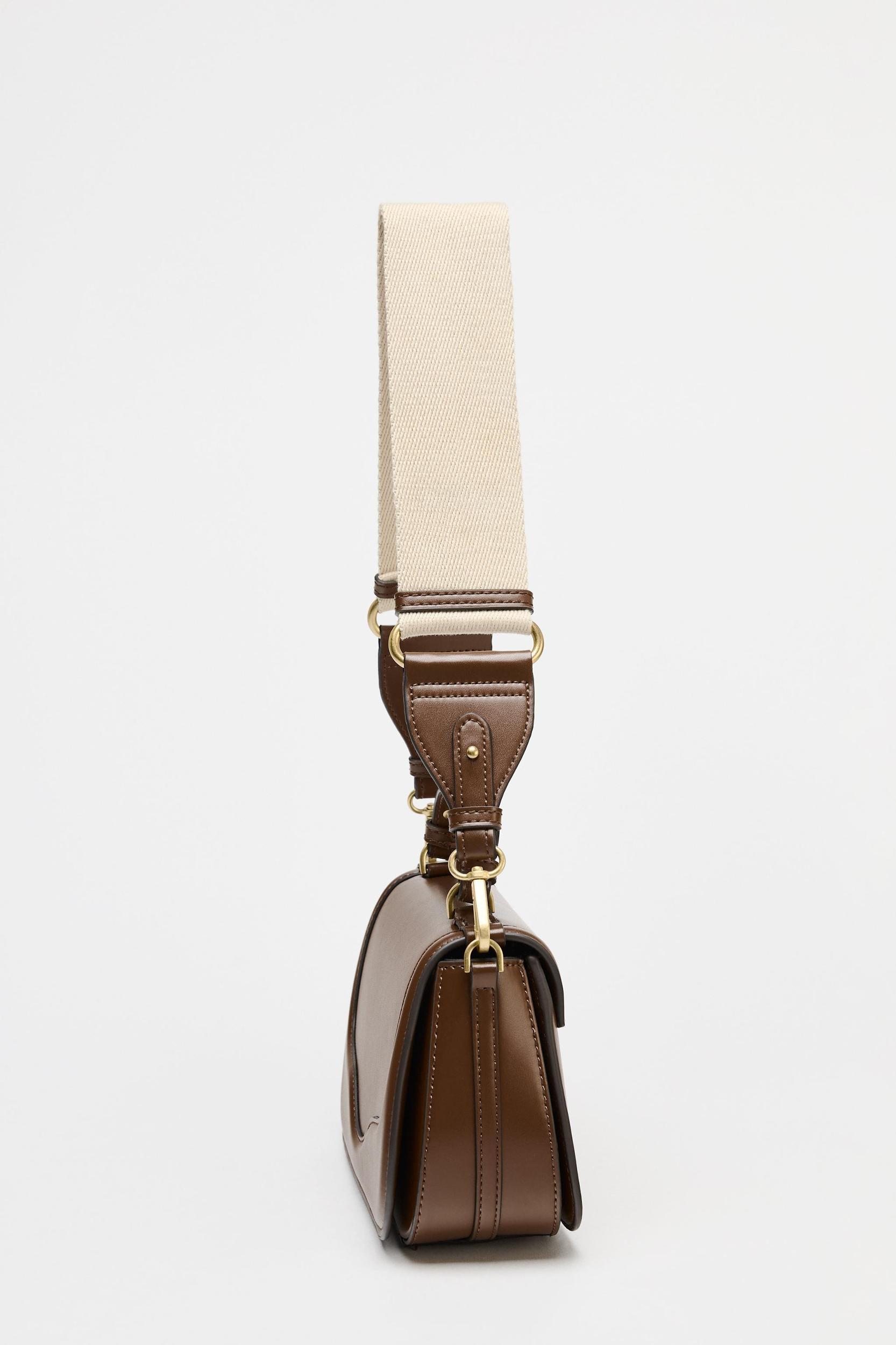 CROSSBODY BAG Product Image