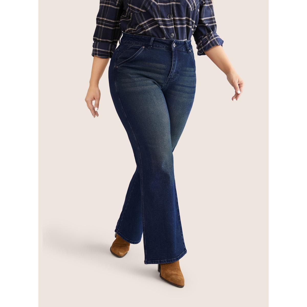 Plus Size Dark Wash Bootcut Slant Pocket Jeans Women Indigo Casual Plain Plain High stretch Pocket Jeans BloomChic 28/5X Product Image