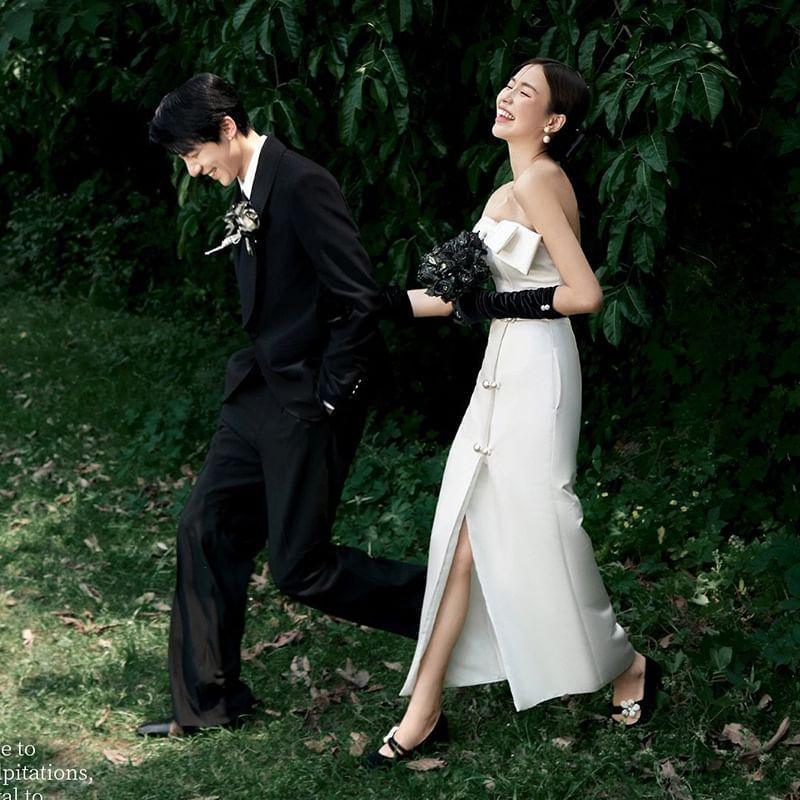 Strapless Bow Sheath Wedding Gown Product Image