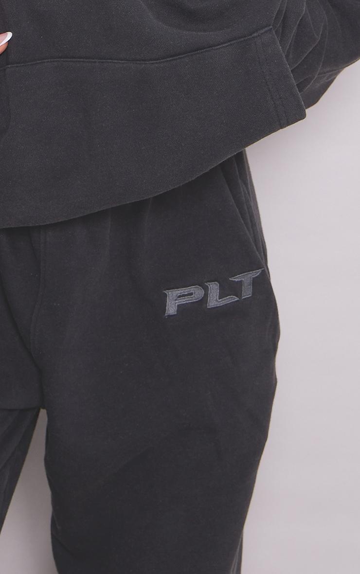 PRETTYLITTLETHING Charcoal Washed Block Embroidered Oversized Wide Leg Sweatpants Product Image