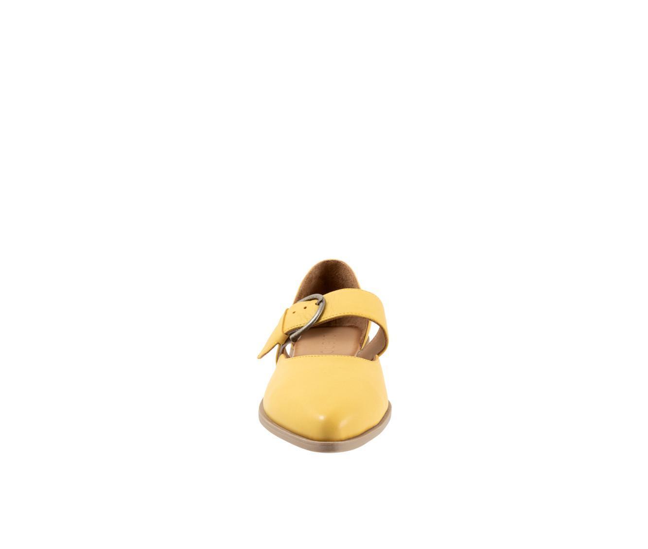 Women's Bueno Brittany Flats Product Image