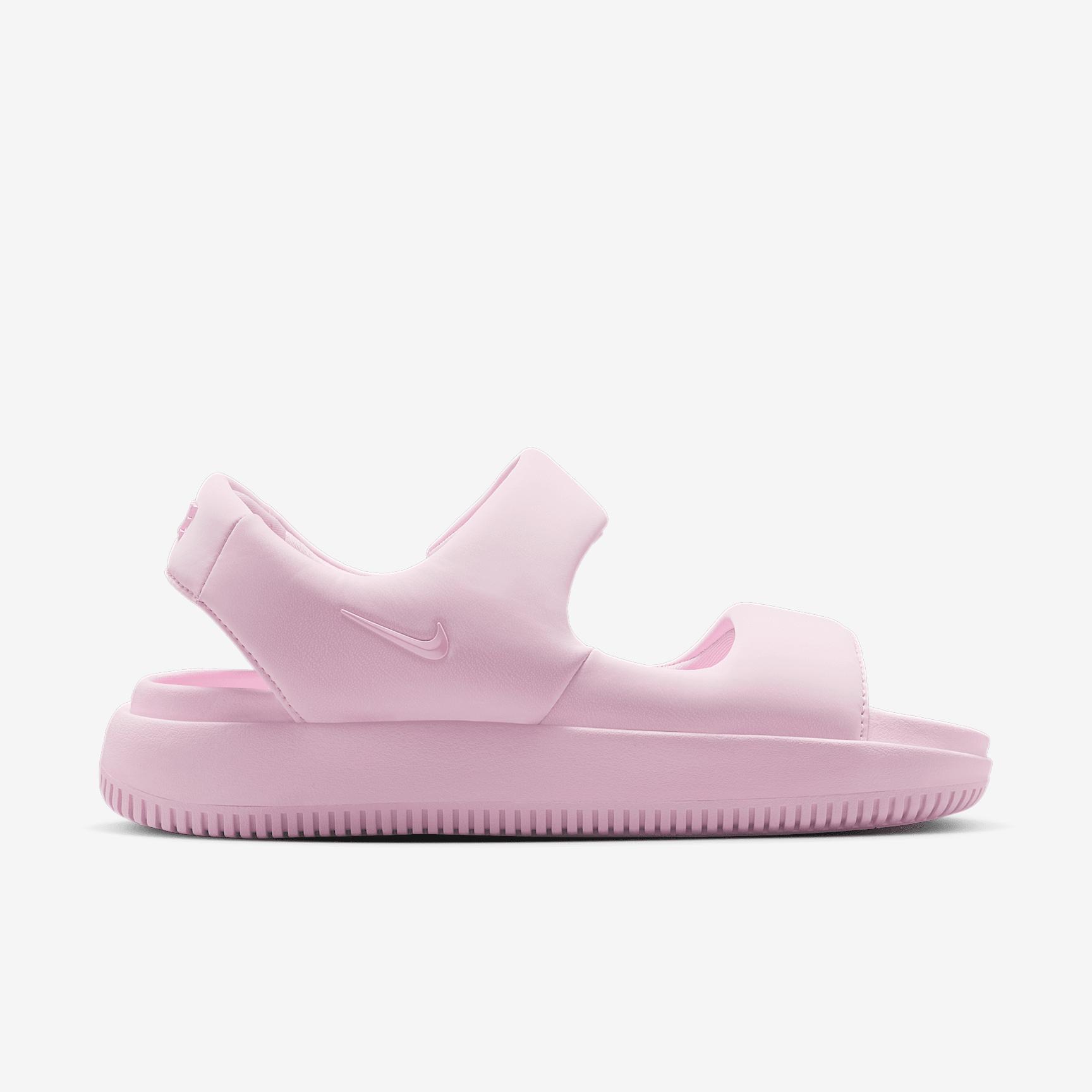 Nike Calm Women's Sandals Product Image