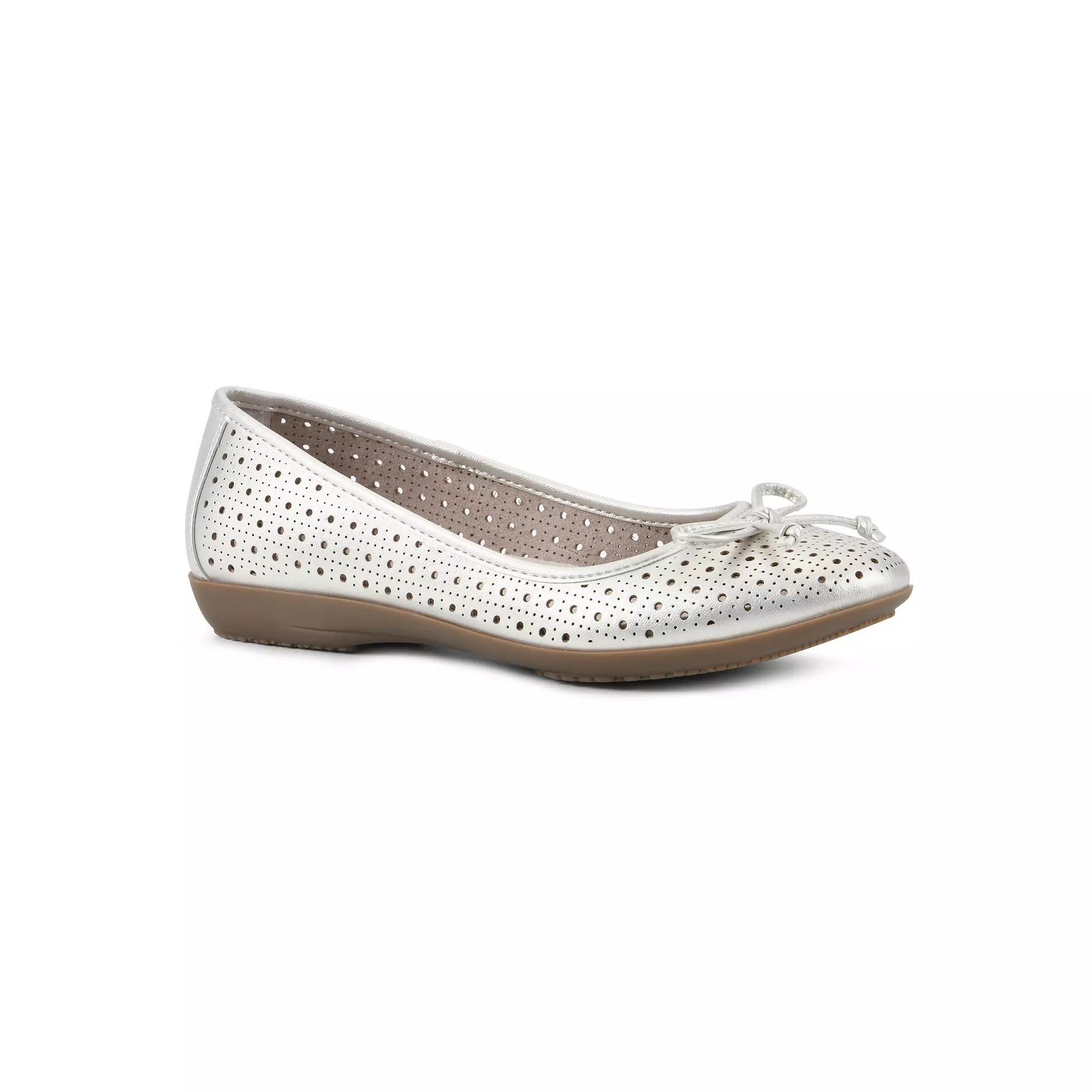 Cliffs by White Mountain Cheryl Women's Flats, Size: 9.5, Platino Grey Product Image
