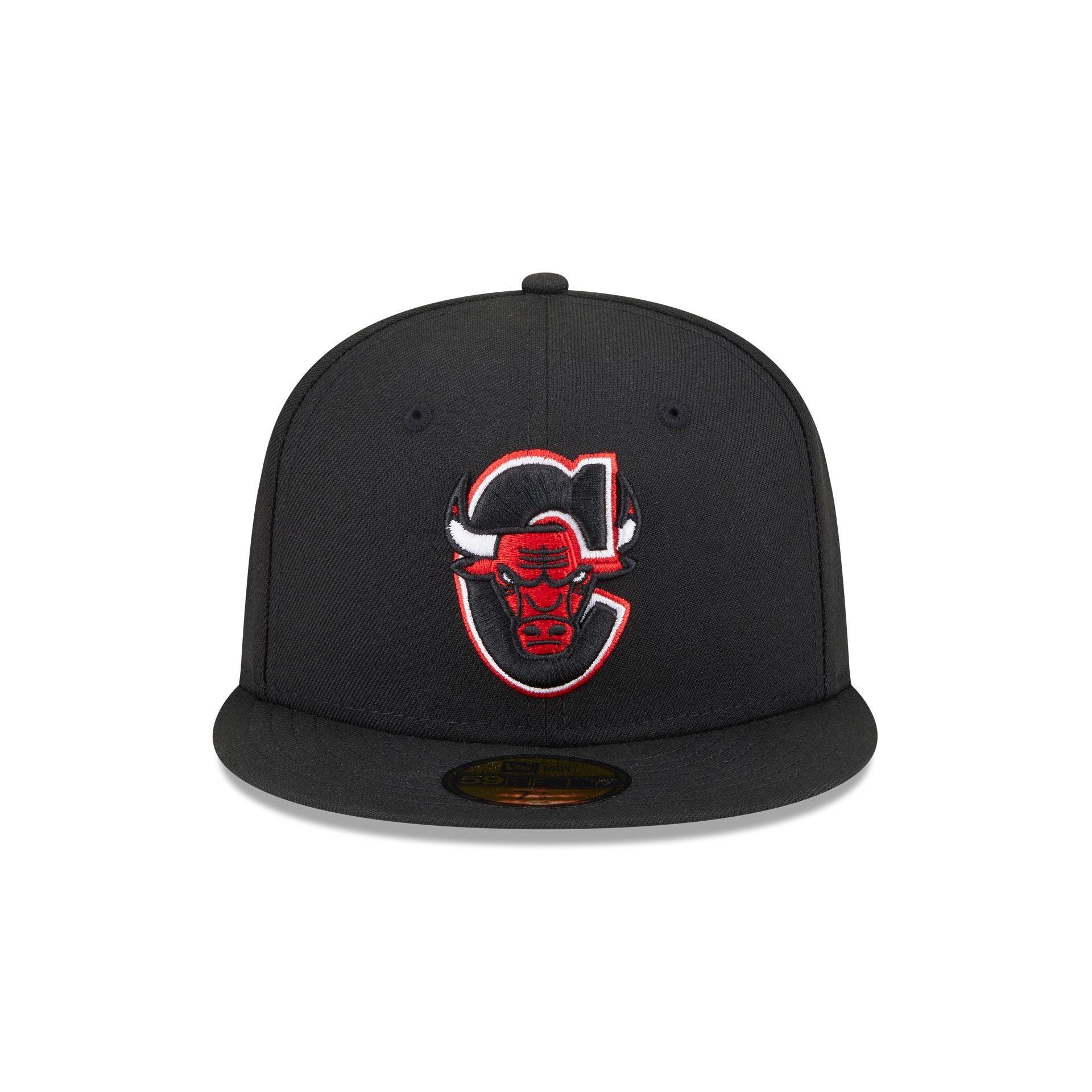 Boston Bruins Black 9FIFTY Snapback Hat Male Product Image