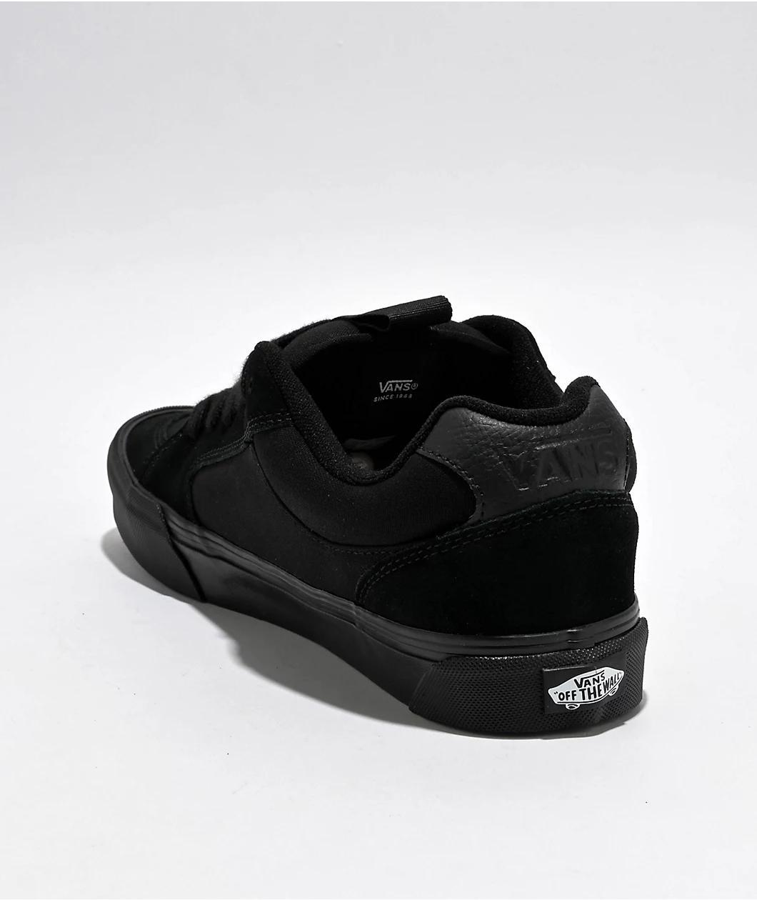 Vans Chukka Push Black Skate Shoes Product Image