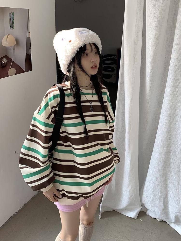 Round Neck Striped Oversized Sweatshirt Product Image