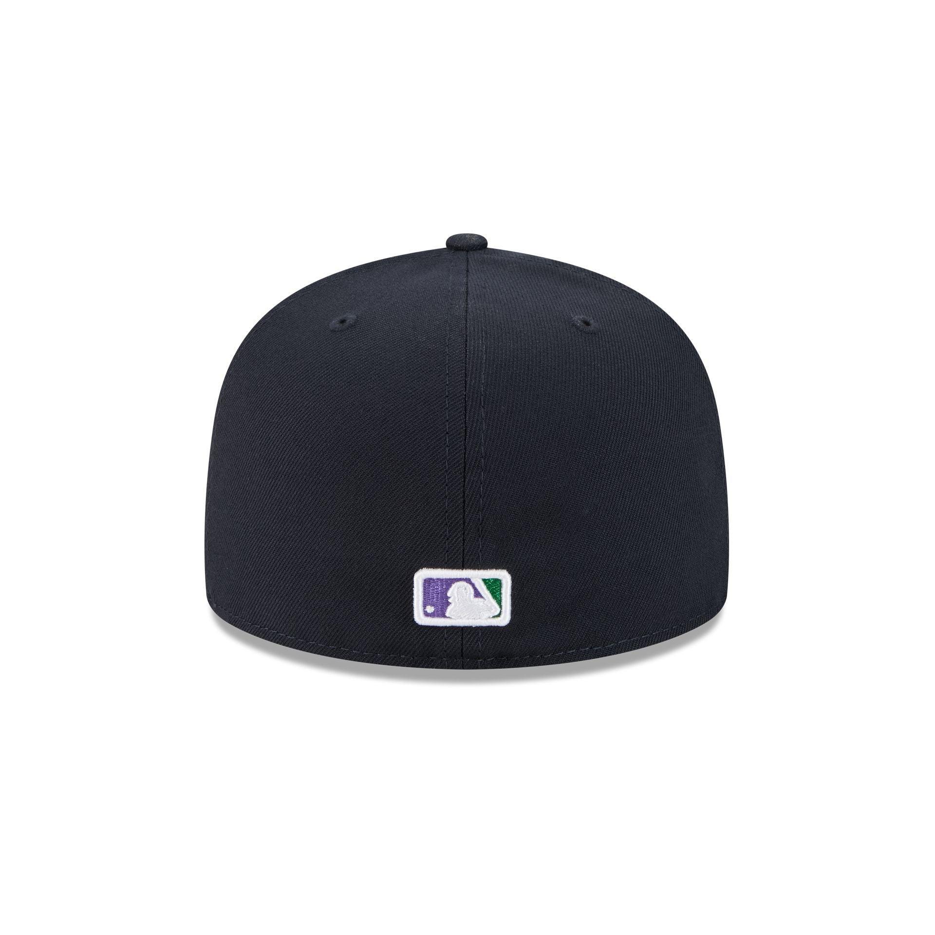 UFC Mexico Khaki Glove 59FIFTY Fitted Hat Male Product Image