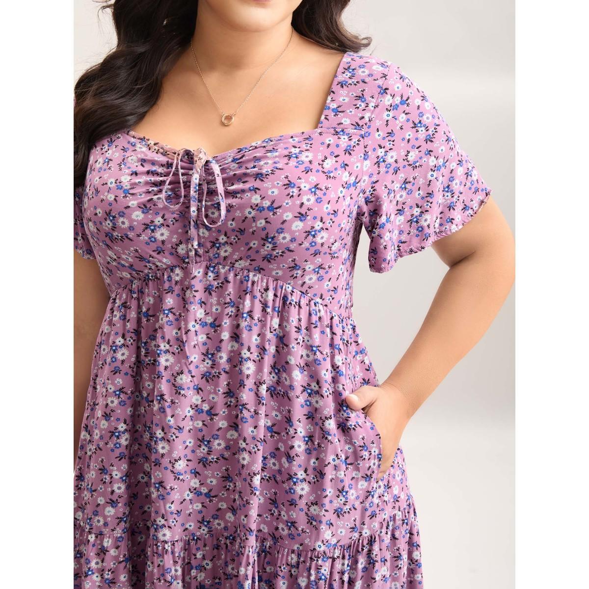 Plus Size Ditsy Floral Sweetheart Drawstring Pocket Tiered Dress Lilac Women Elegant Non V-neck Short sleeve Curvy Midi Dress BloomChic 22-24/3X Product Image