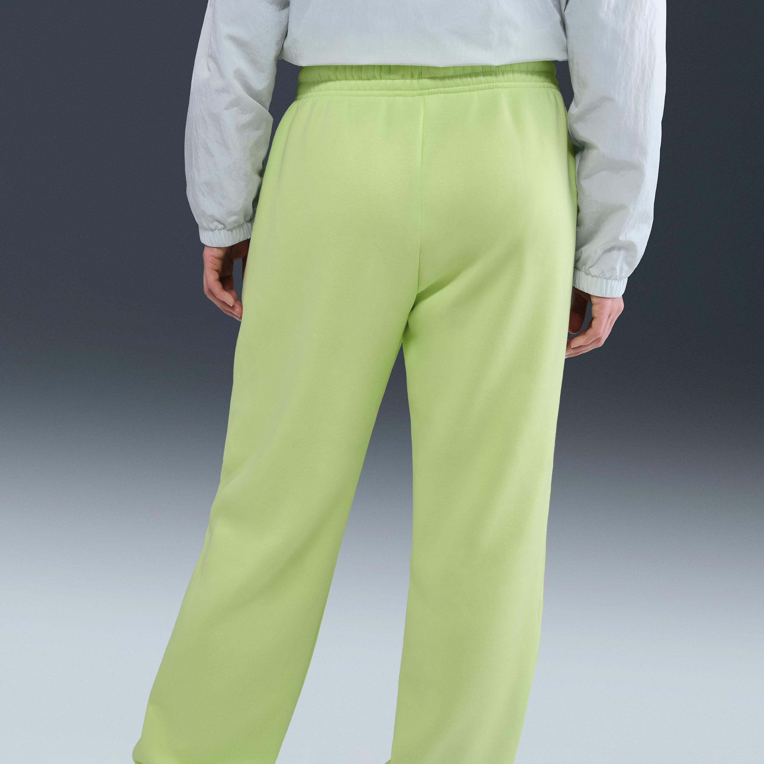 Women's Nike Sportswear Phoenix Fleece High-Waisted Oversized Sweatpants Product Image