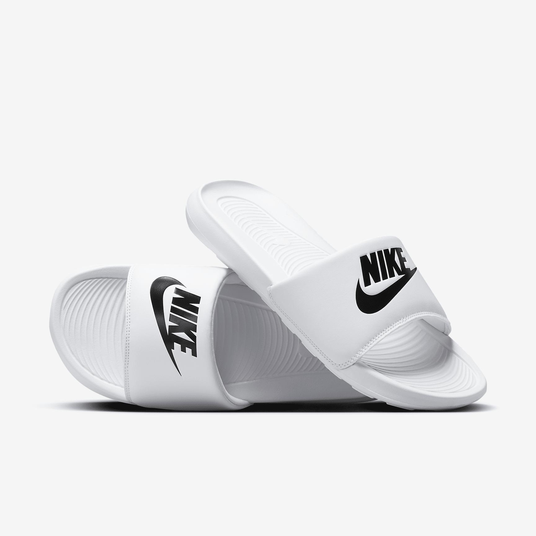 Nike Victori One Men's Slides Product Image