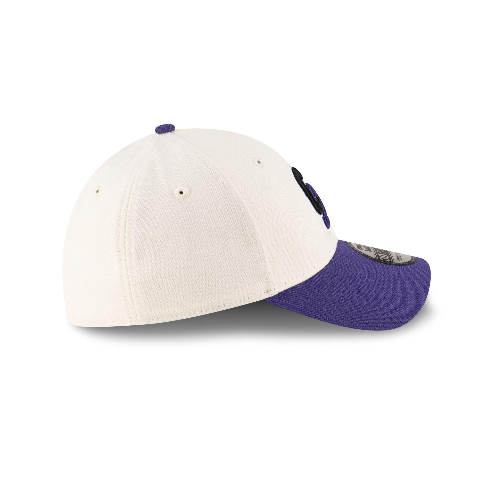 Dominican Republic Royal Blue Alt 9FORTY Snapback Hat Male Product Image