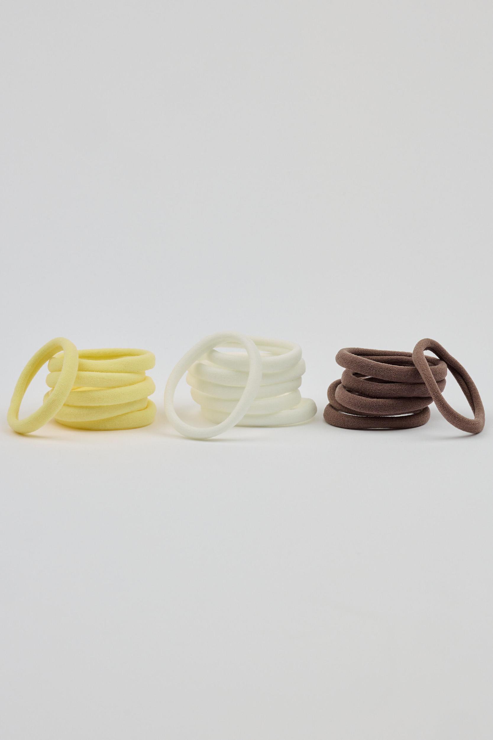 Pack of 18 Seamless Hair Elastics Product Image
