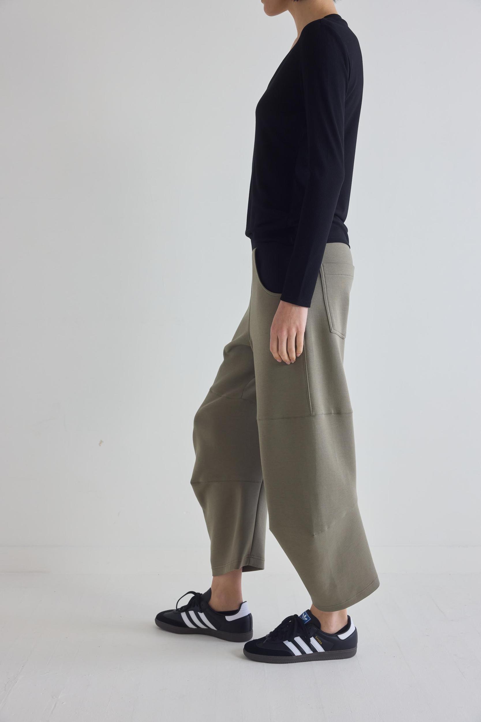 The Horseshoe Scuba Pants Product Image