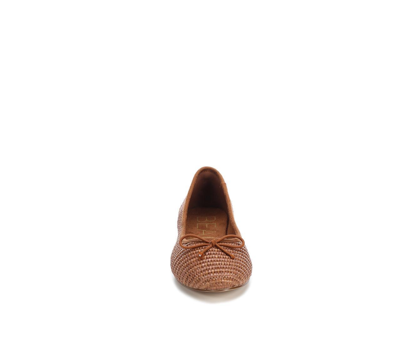 Women's Beach by Matisse Donna Flats Product Image