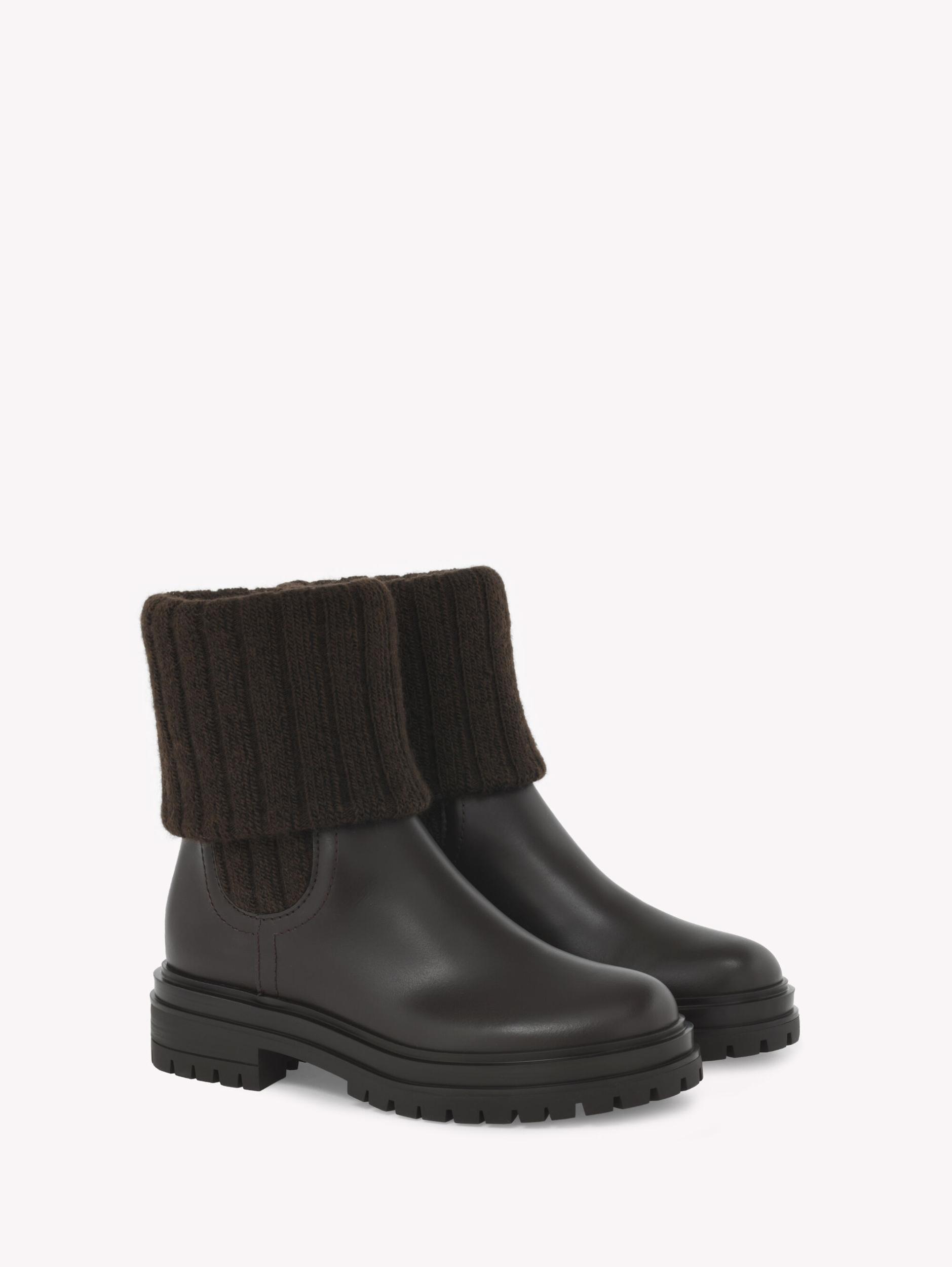 TENNEY Gianvito Rossi Product Image