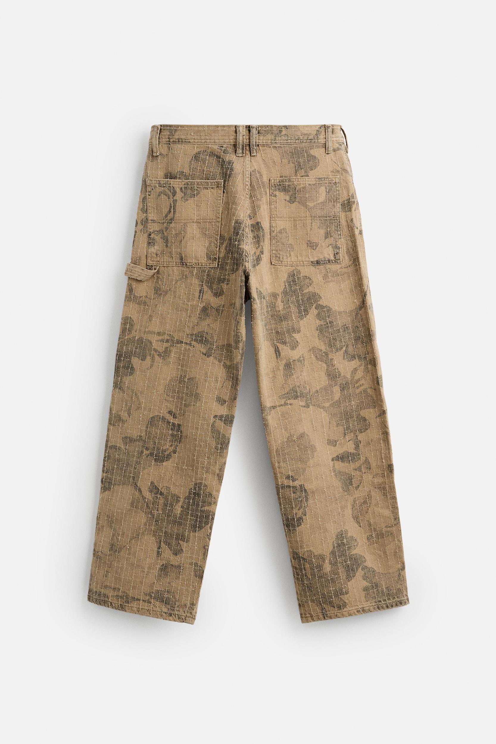BAGGY FIT CARPENTER JEANS Product Image