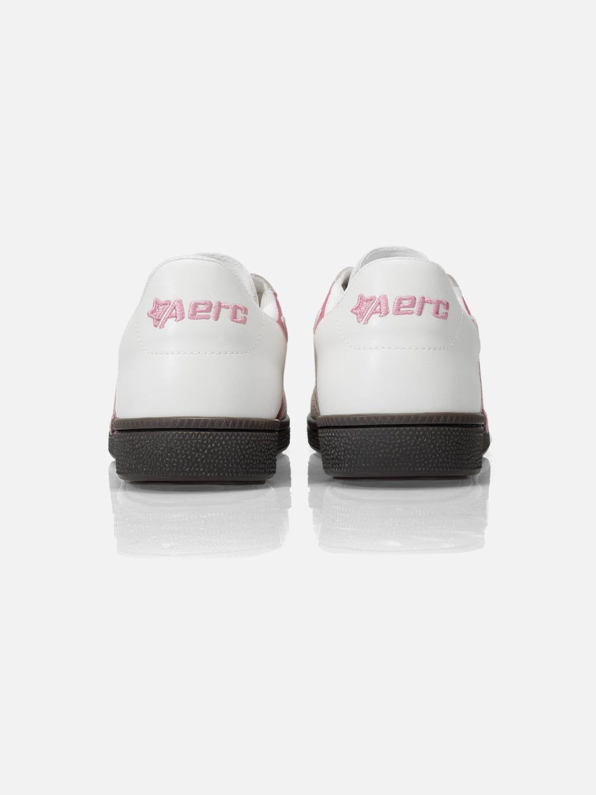 Triple Star Embroidery Star Gum Sole Skate Shoes Product Image