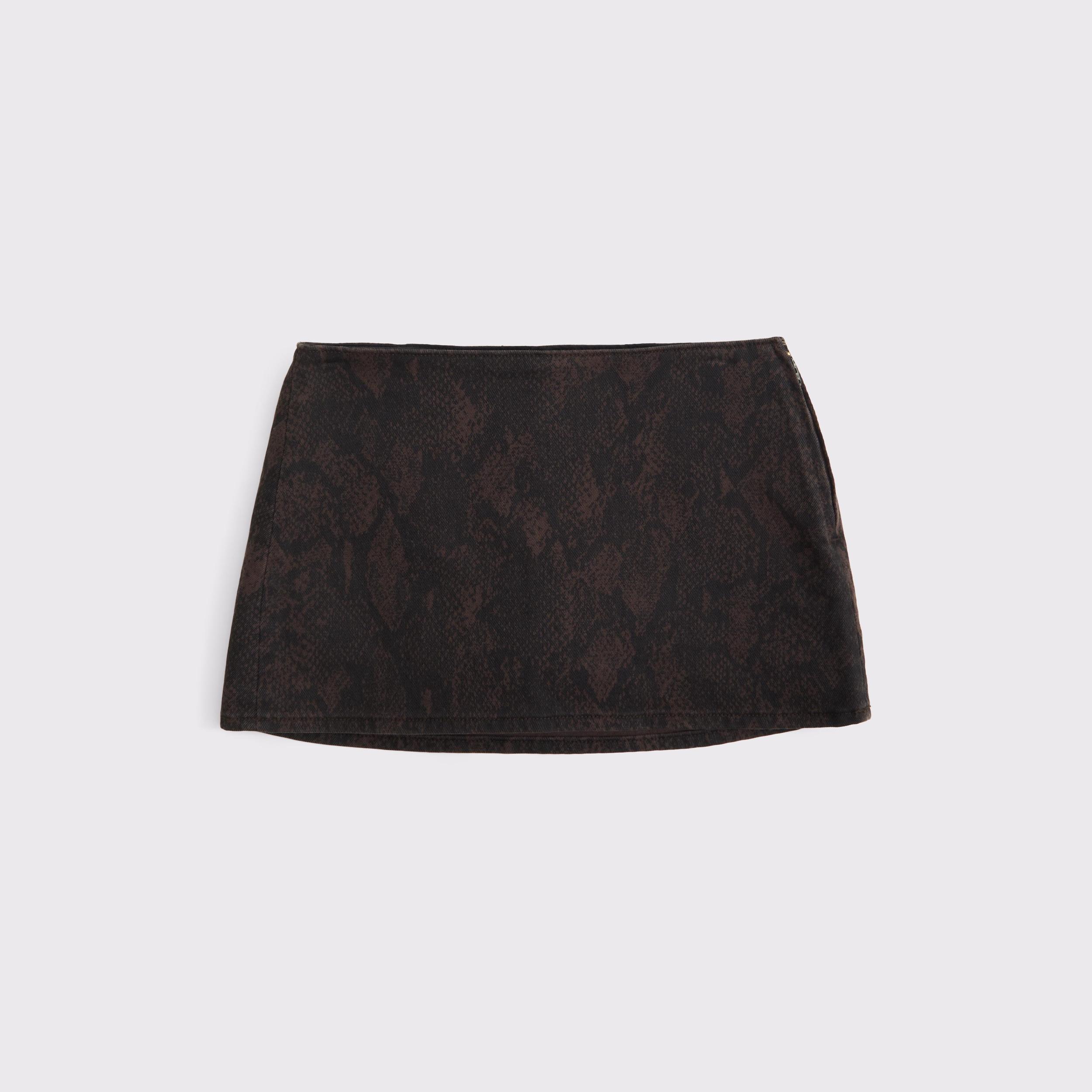 The A&F Scarlett Low Rise Denim Micro Skort Product Image