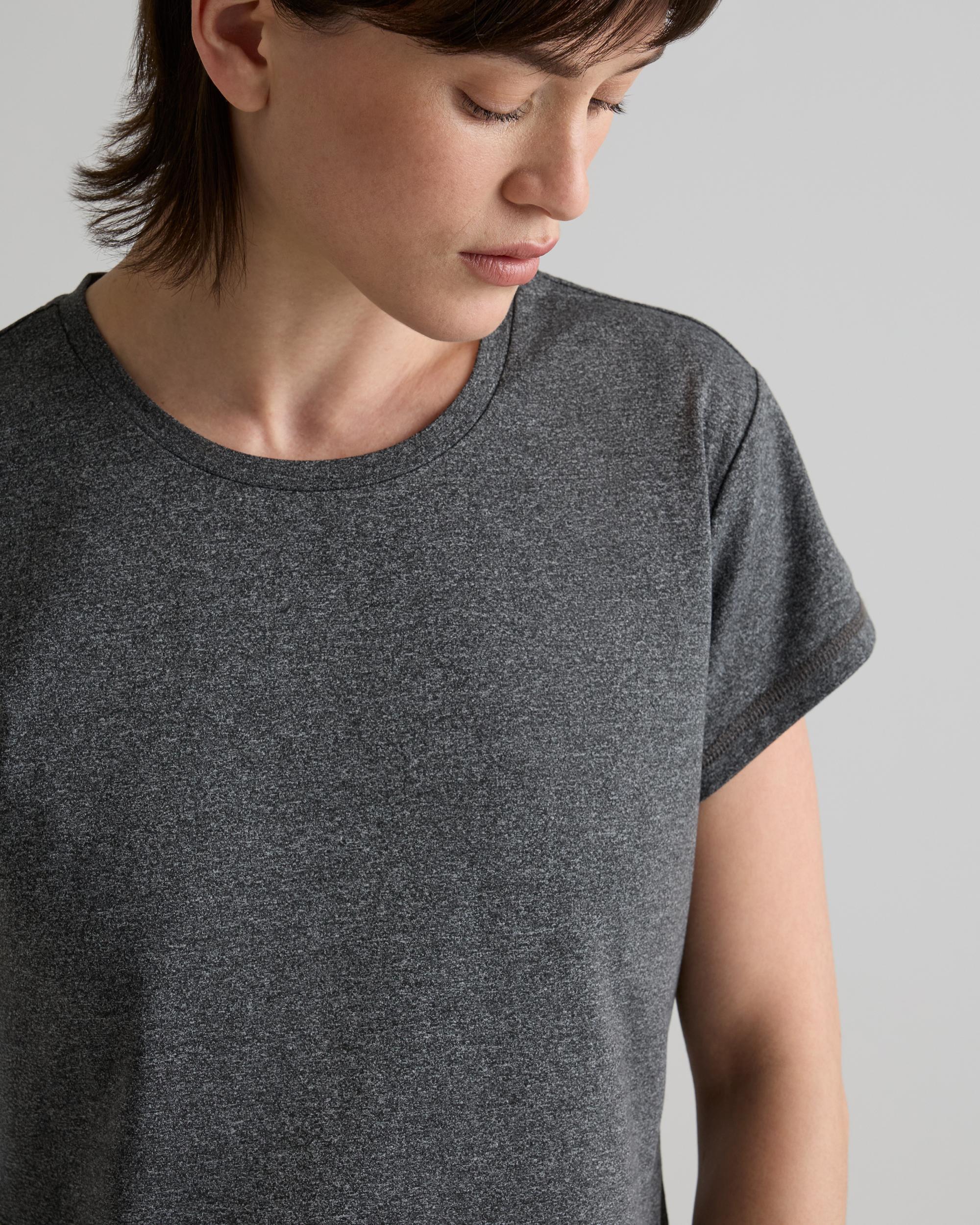 Quince | Women's Super Soft Performance T-Shirt Flowknit Activewear, Size XL, 100% Polyester Product Image
