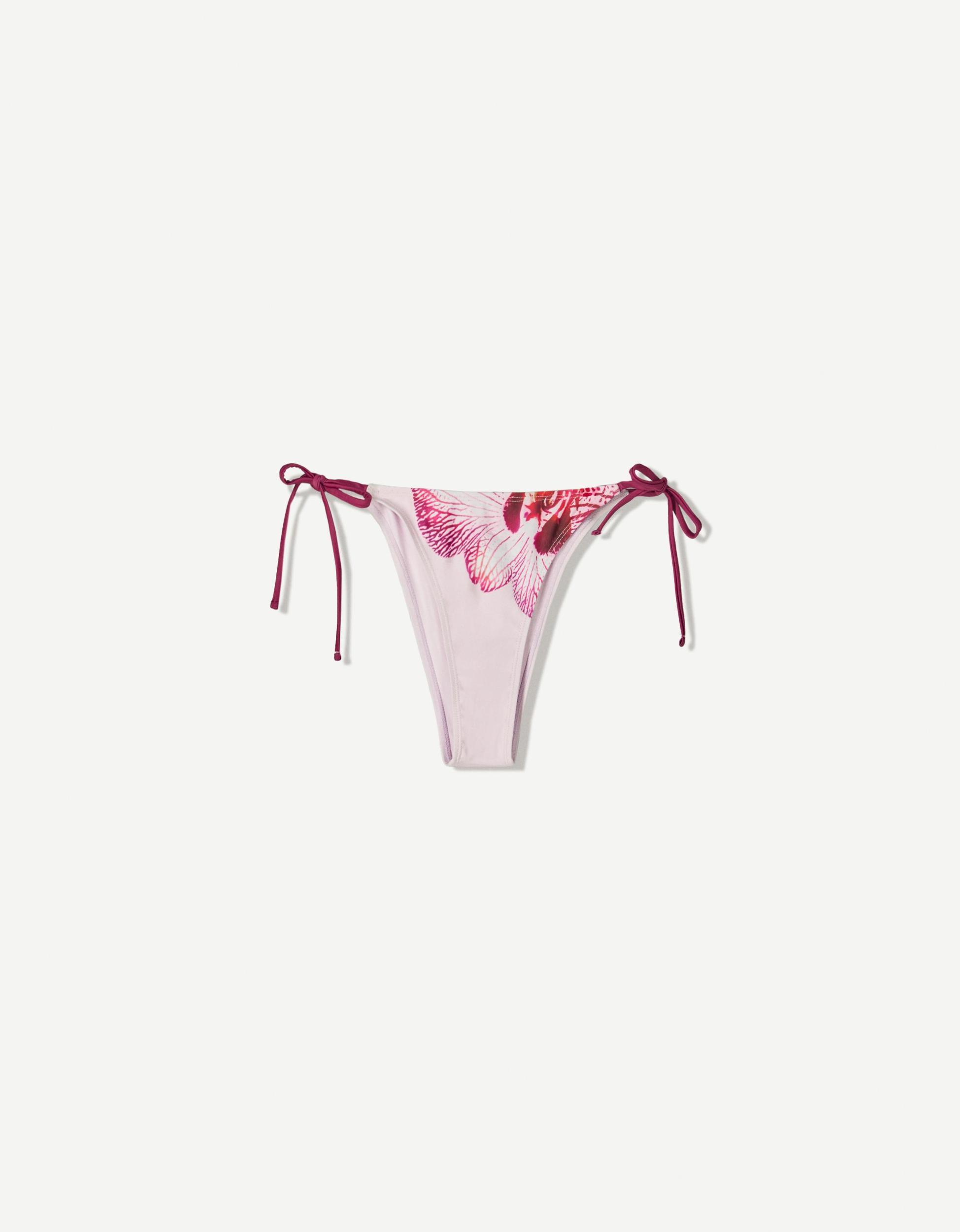 Floral bikini top Product Image