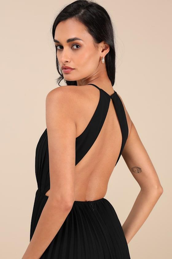 Rylie Black Pleated Backless Maxi Dress Product Image