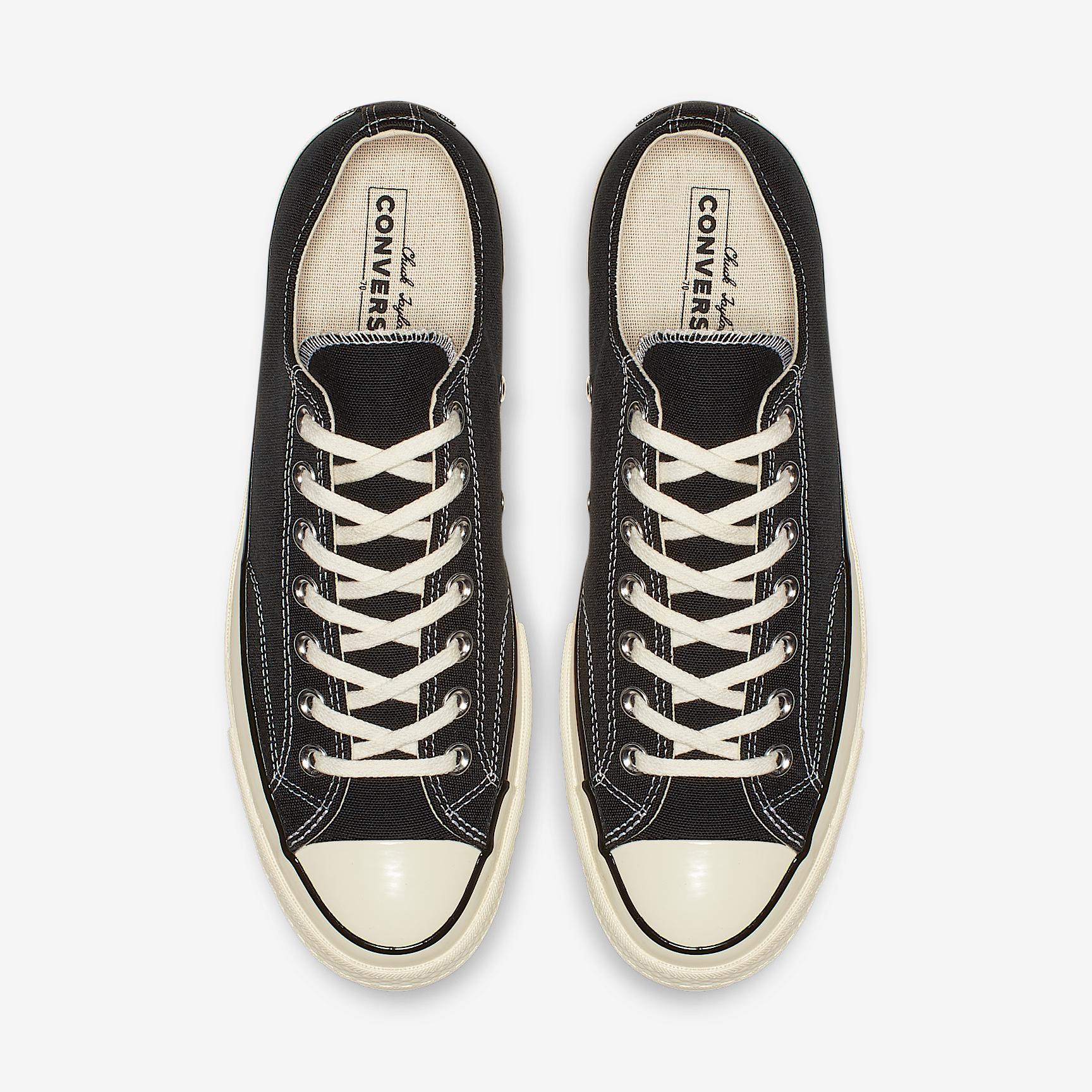 Men's Converse Chuck 70 Low Top Unisex Shoes Product Image
