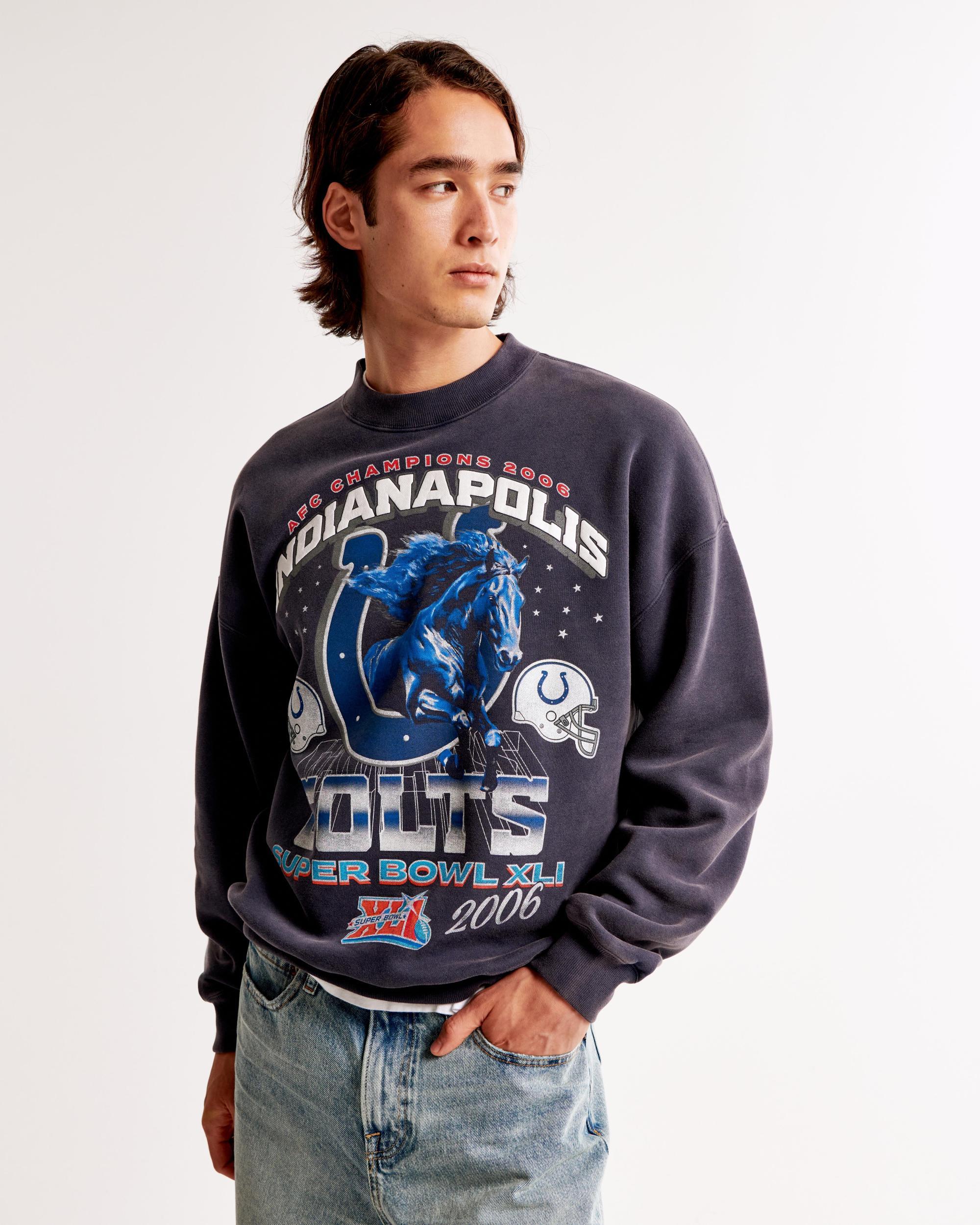 Minnesota Vikings Graphic Crew Sweatshirt Product Image