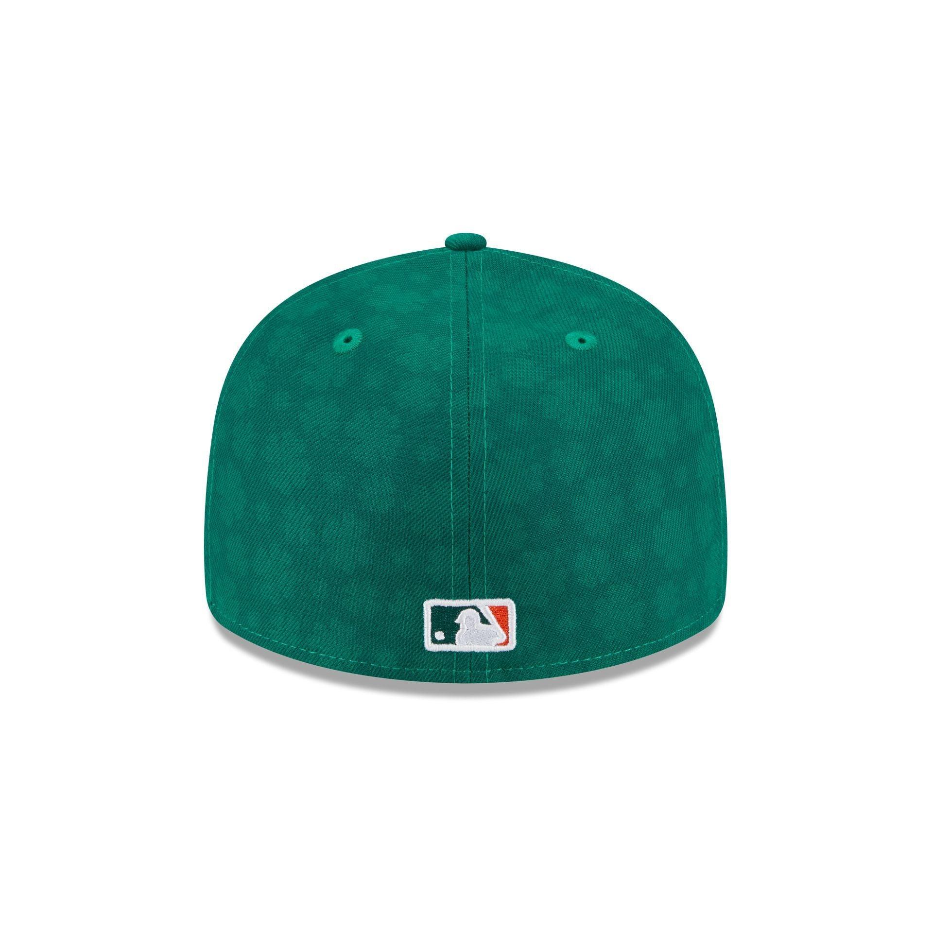 Boston Red Sox Snake Scale Logo Low Profile 59FIFTY Fitted Hat Male Product Image