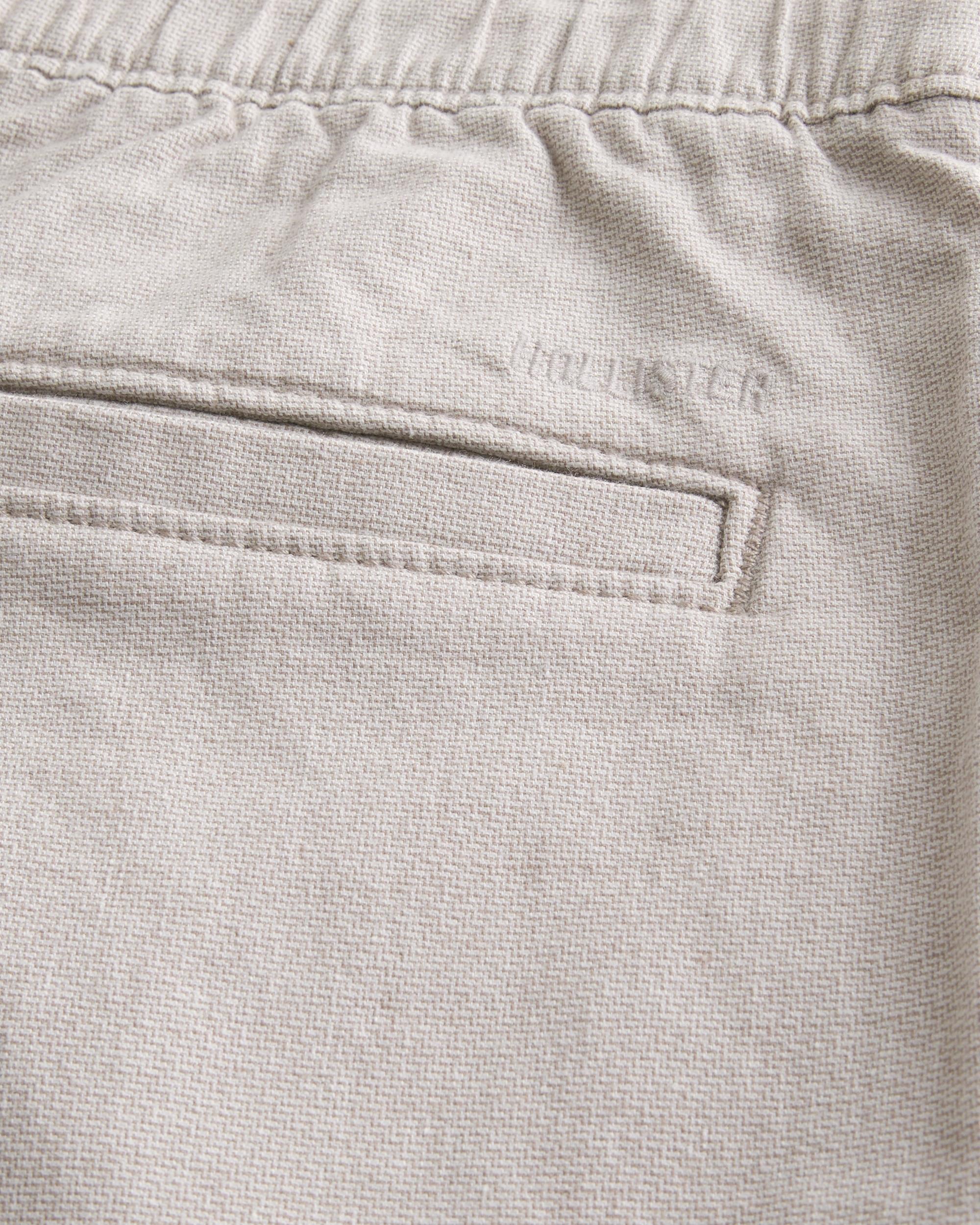 At-the-Knee Linen-Blend Flat-Front Shorts Product Image