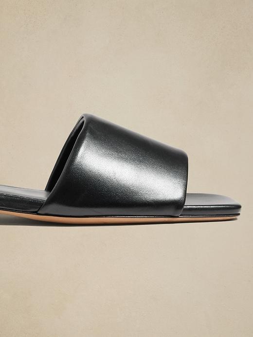 Lucca Leather Slide Sandal Product Image
