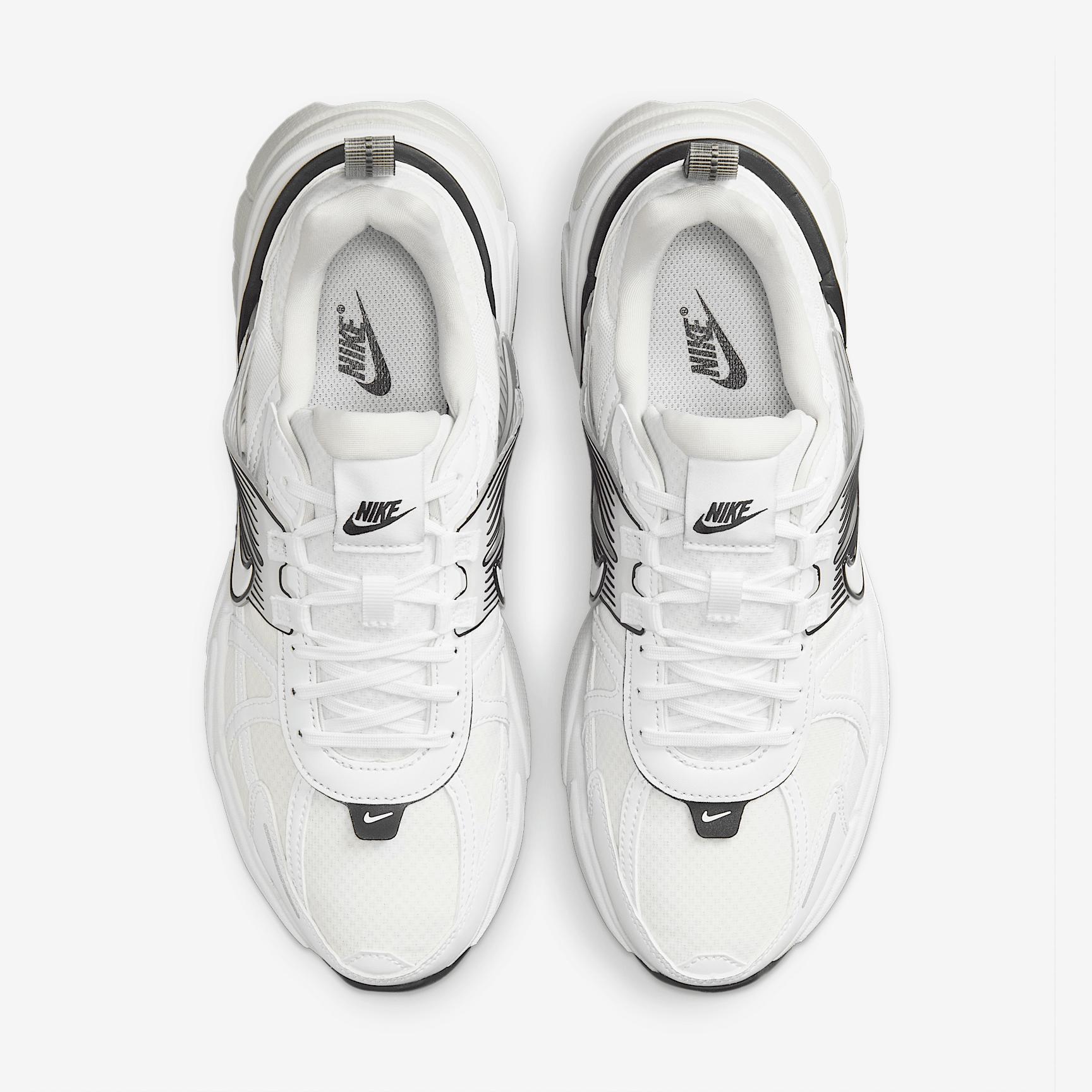 Nike V2K Run Women's Shoes Product Image