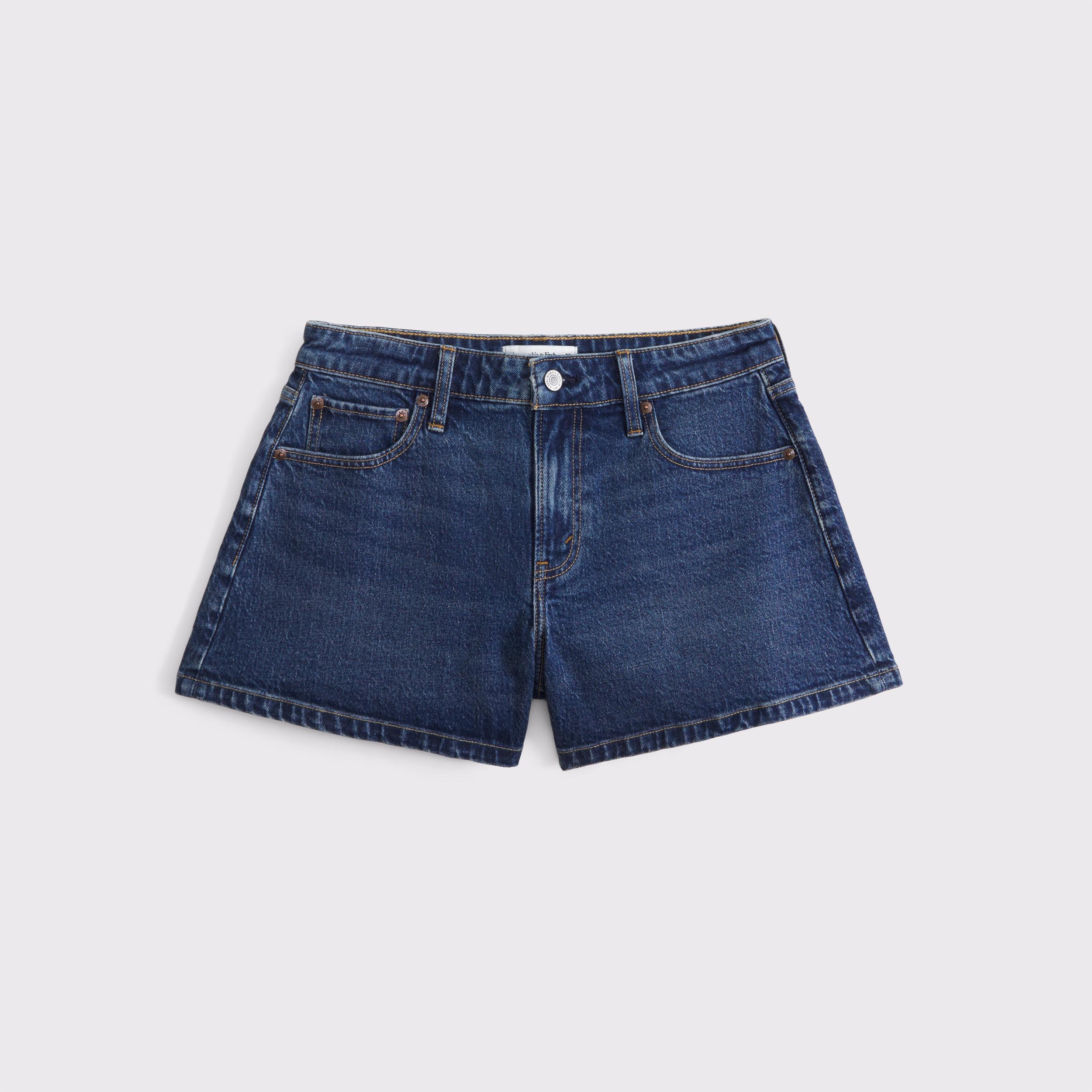 Curve Love Mid Rise A-Line Short Product Image