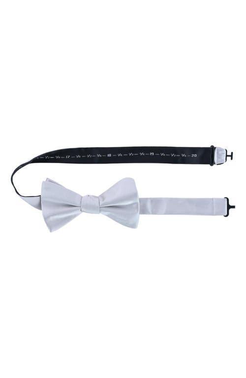Trafalgar Sutton Pre Tied Bow Tie Product Image