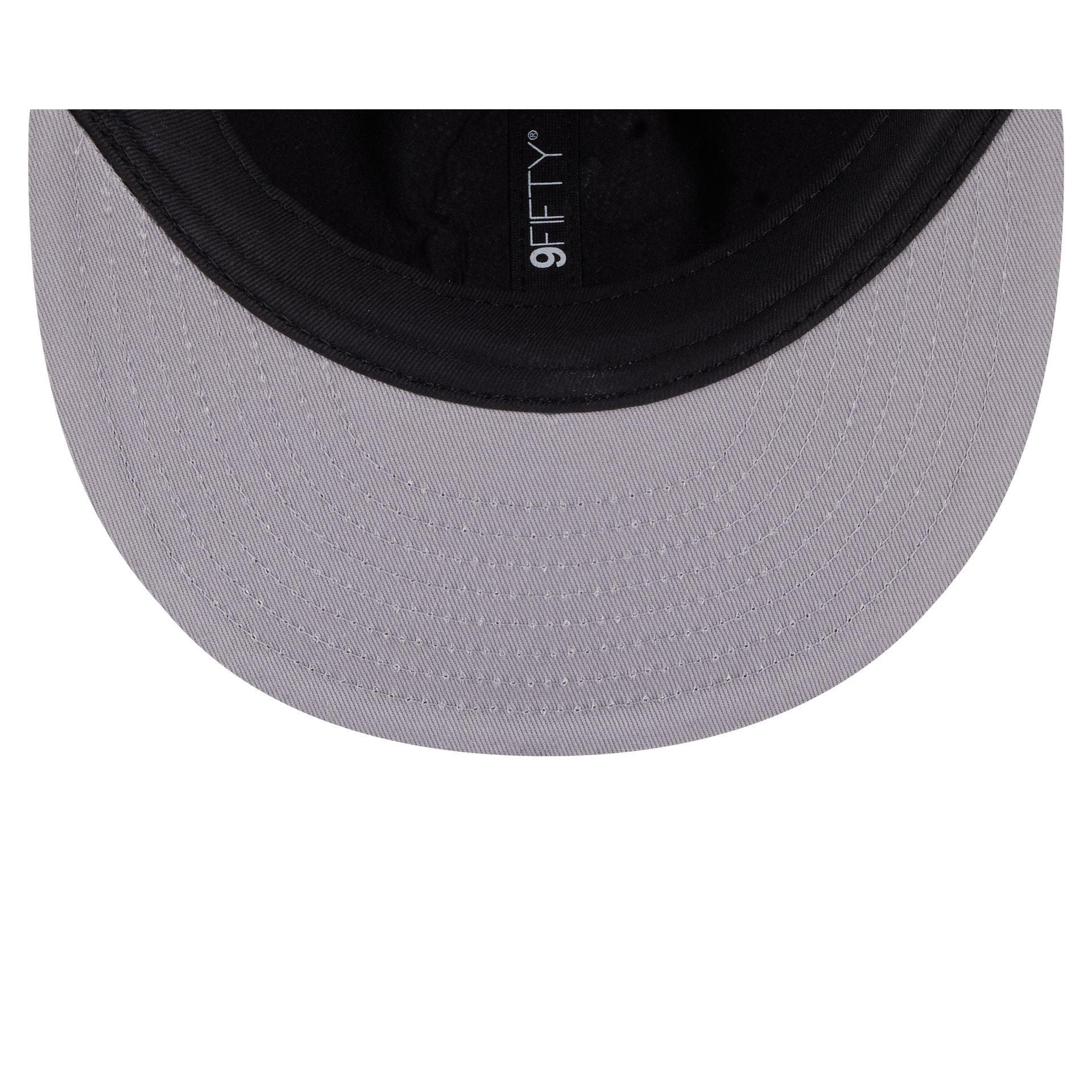 San Francisco Giants Black and White Plaid Retro Crown 9FIFTY Snapback Hat Male Product Image