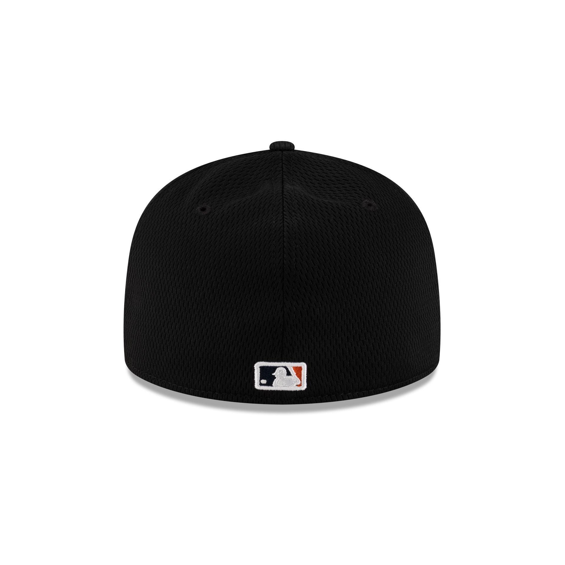 Los Angeles Rams Basic Black on Black 9FIFTY Snapback Male Product Image