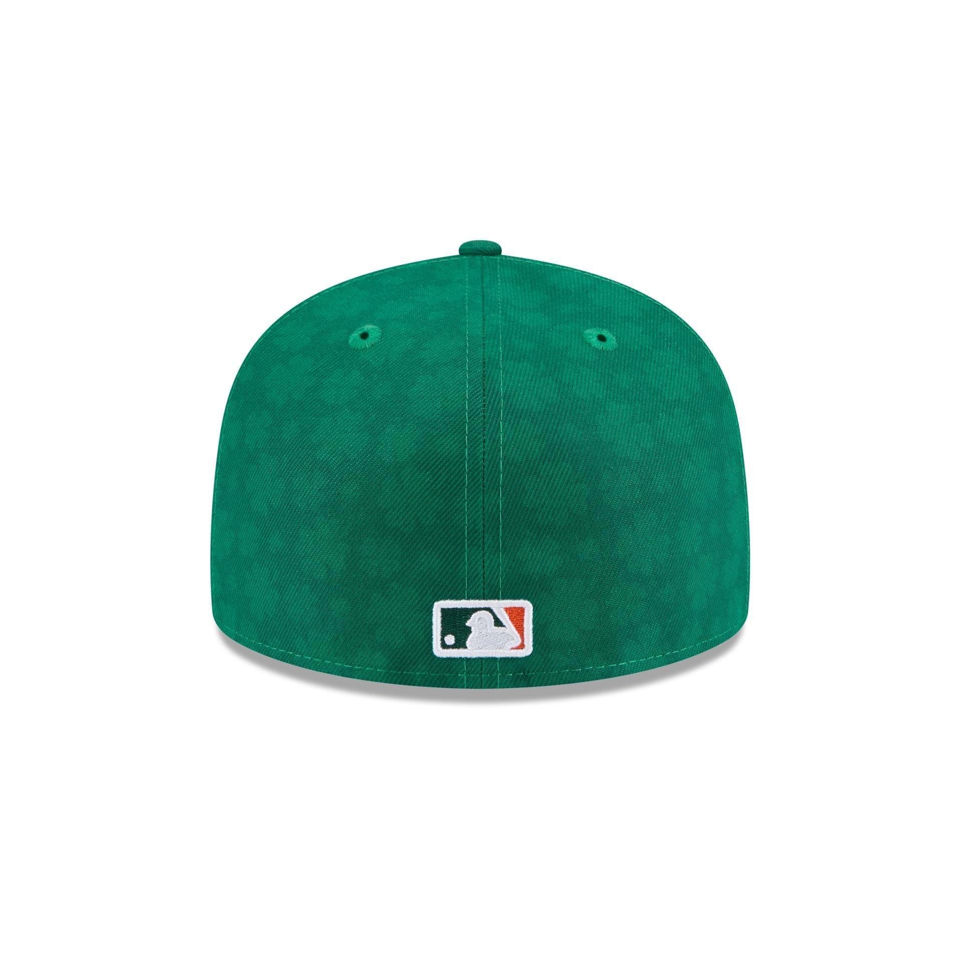 Miami Marlins St. Patrick's Day 2025 59FIFTY Fitted Hat Male Product Image