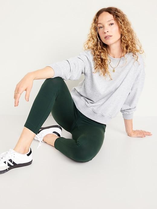 High-Waisted Side-Pocket 7/8 Leggings Product Image