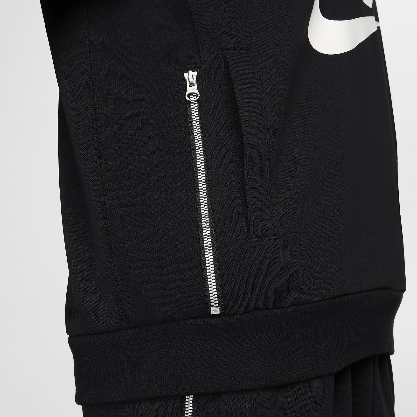 Giannis Standard Issue Men's 1/4-Zip Basketball Top Product Image