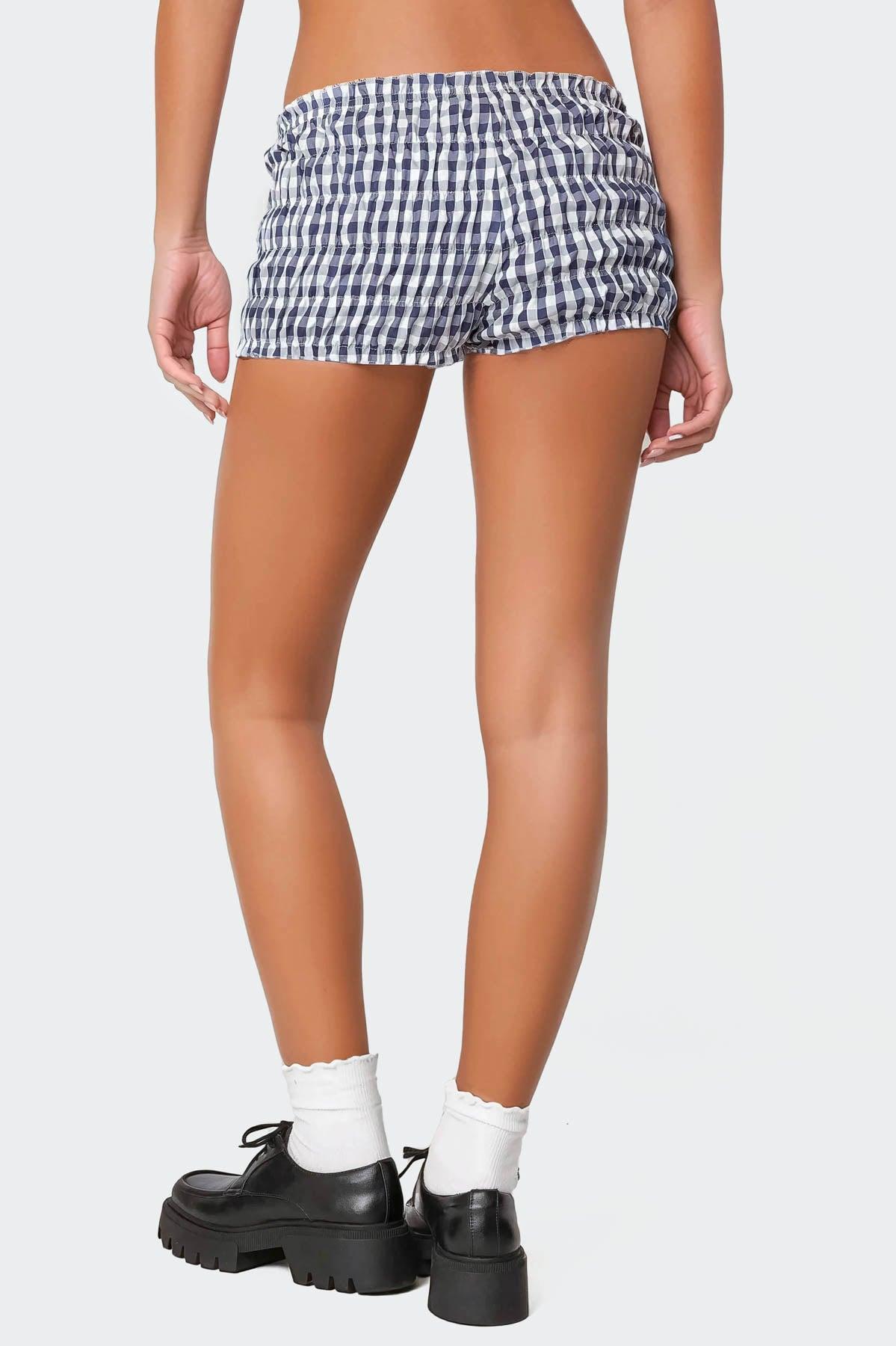 Gingham Scrunch Shorts Product Image