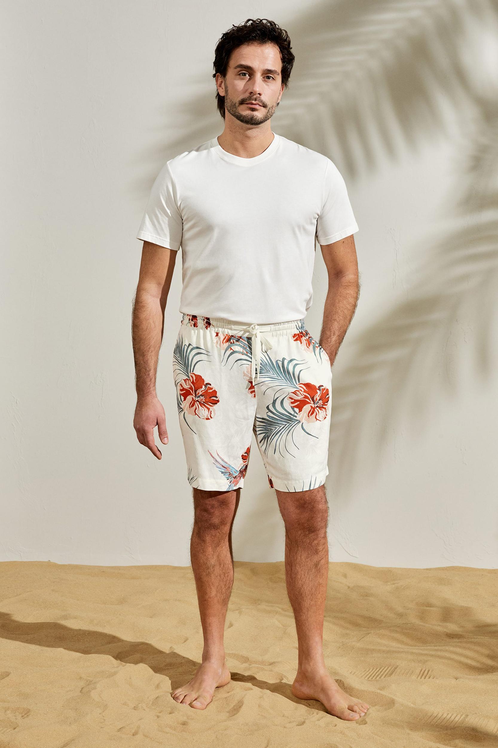 Hawaiian Cruise Hibiscus Shorts Product Image