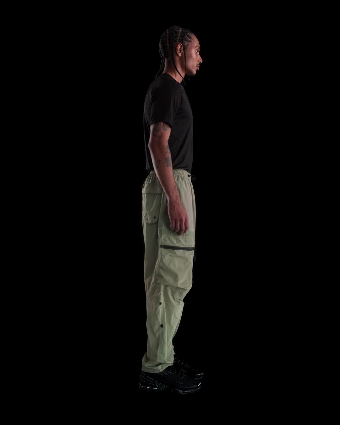 Nike Tech Men's Woven Cargo Pants Product Image