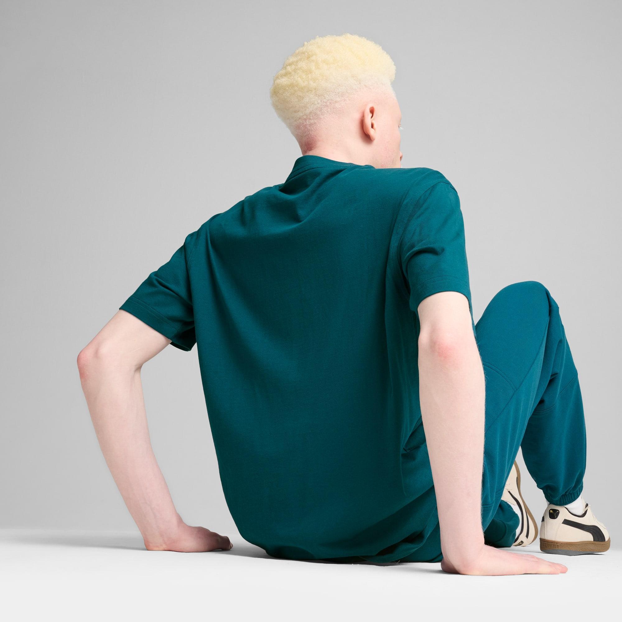 DOWNTOWN Relaxed Tee Product Image