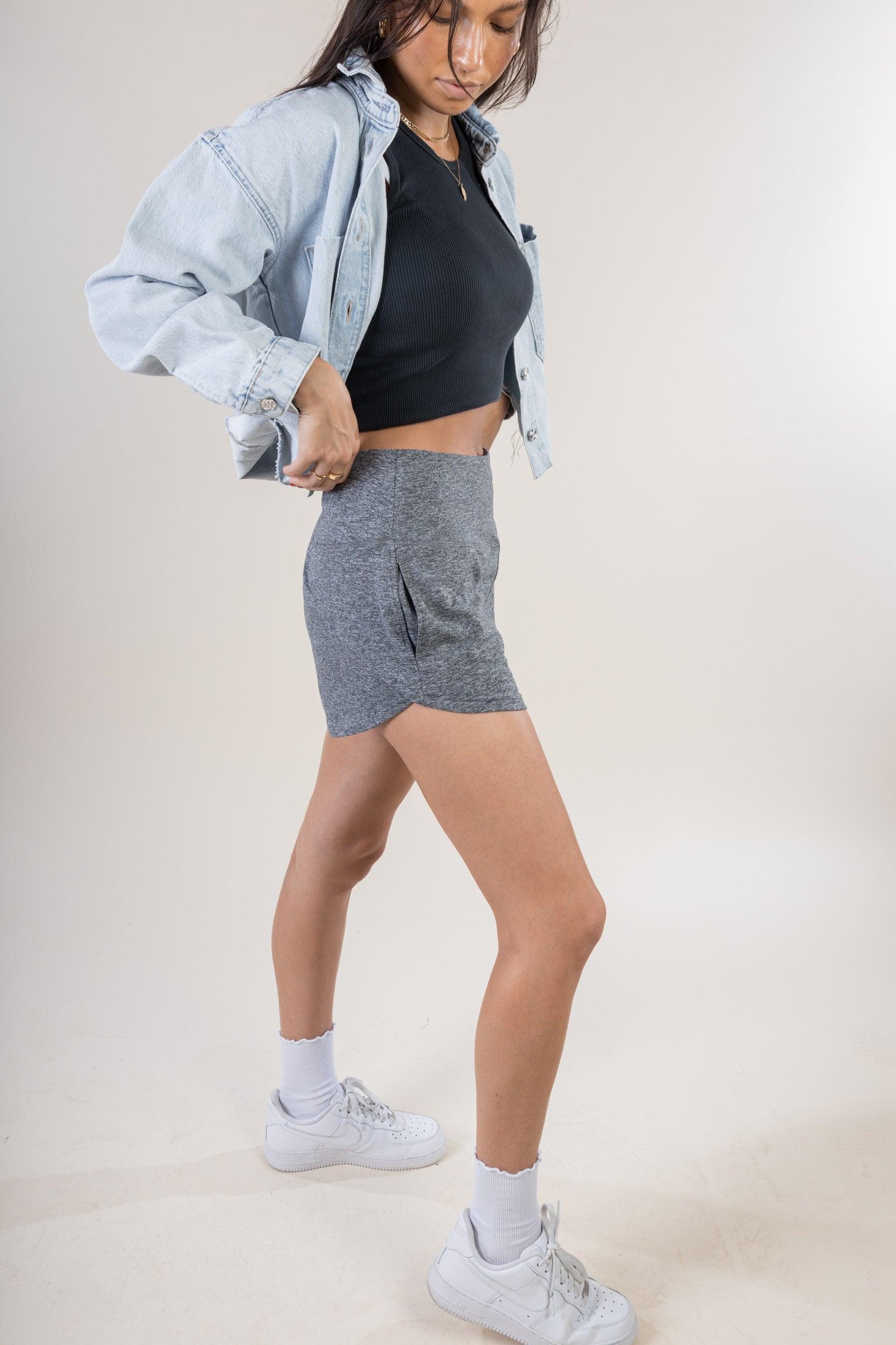 Women's Roam™ Short Product Image