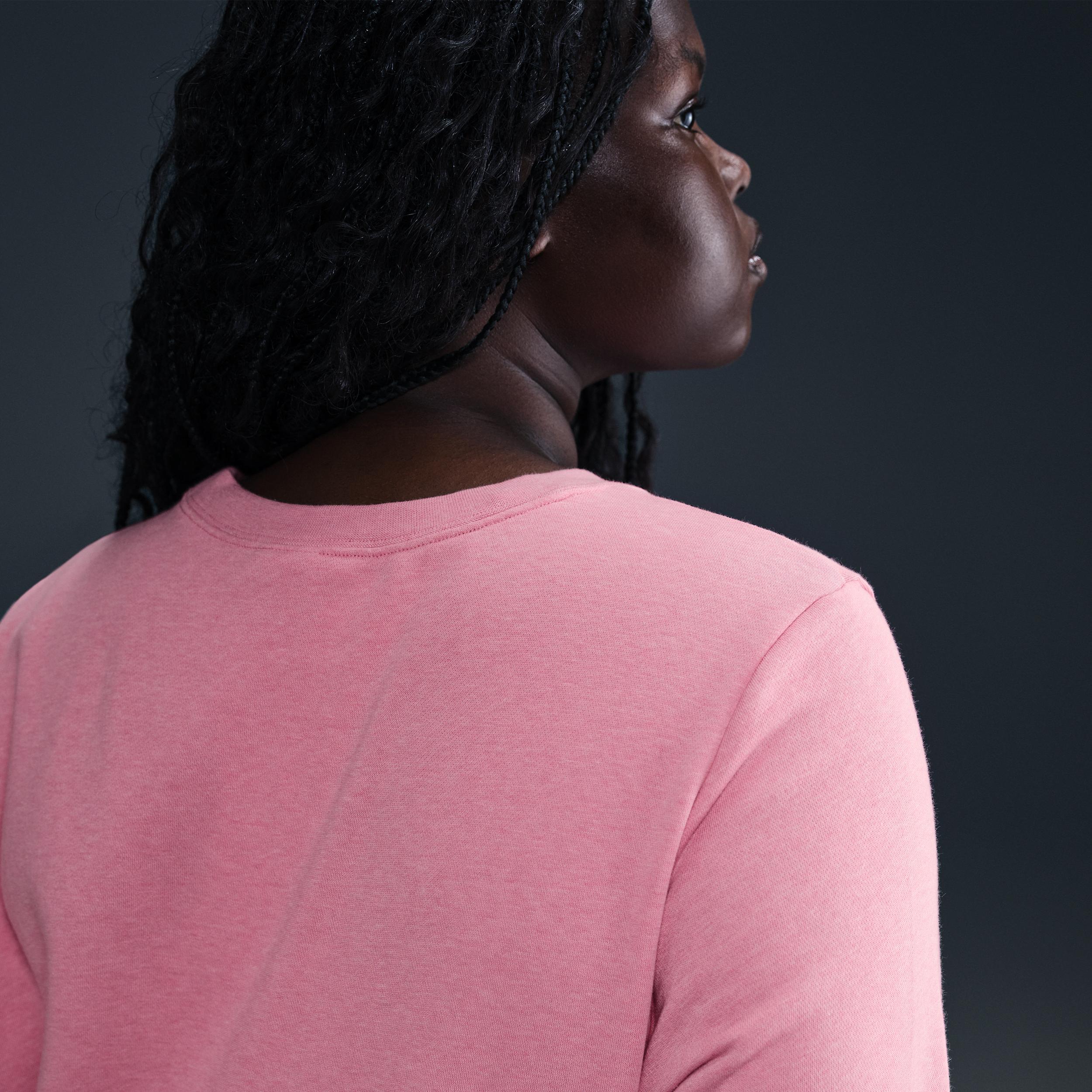 Women's Nike Sportswear Club Fleece Crew-Neck Sweatshirt (Plus Size) Product Image