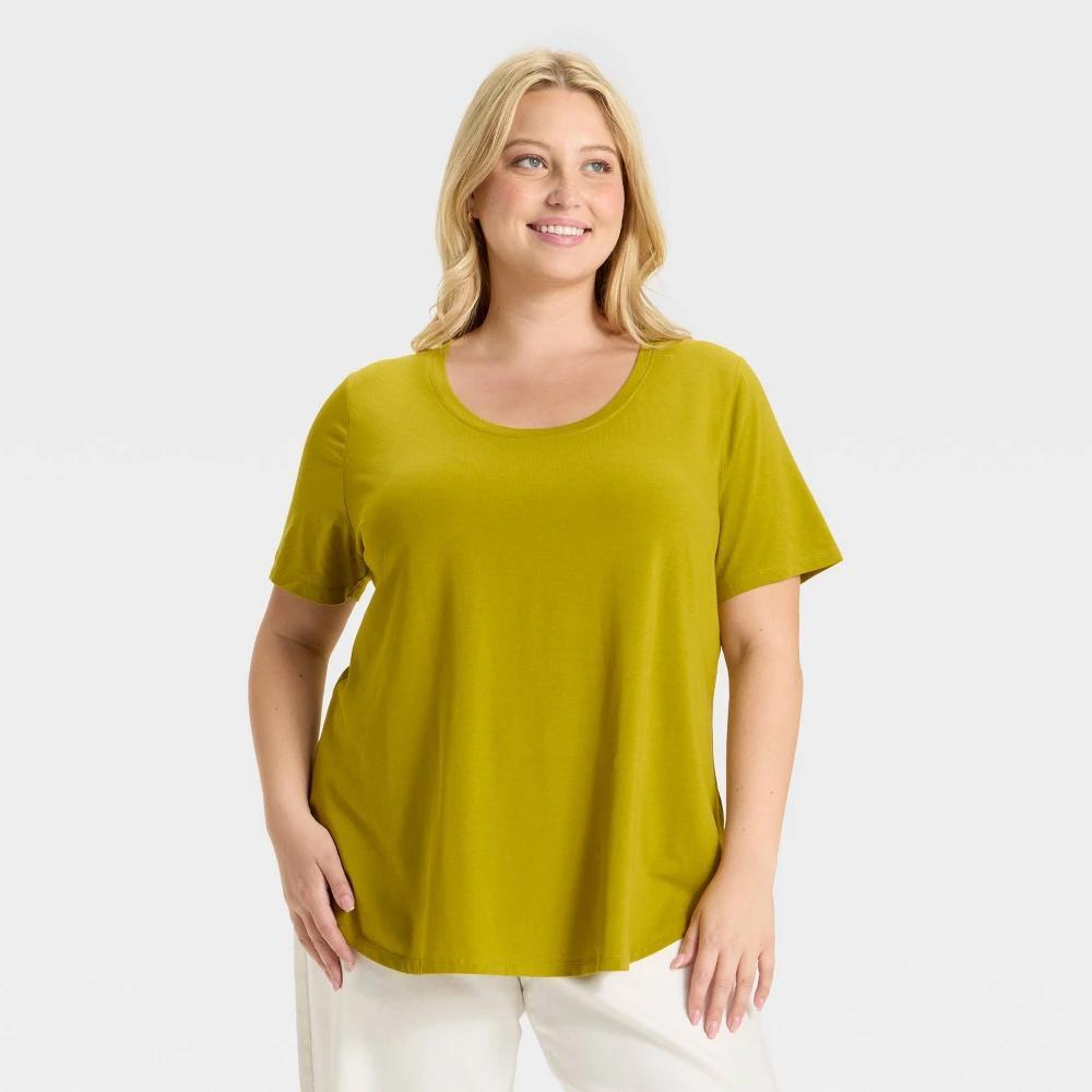 Women's Short Sleeve Scoop Neck T-Shirt - Ava & Viv™ Avocado 2X Product Image