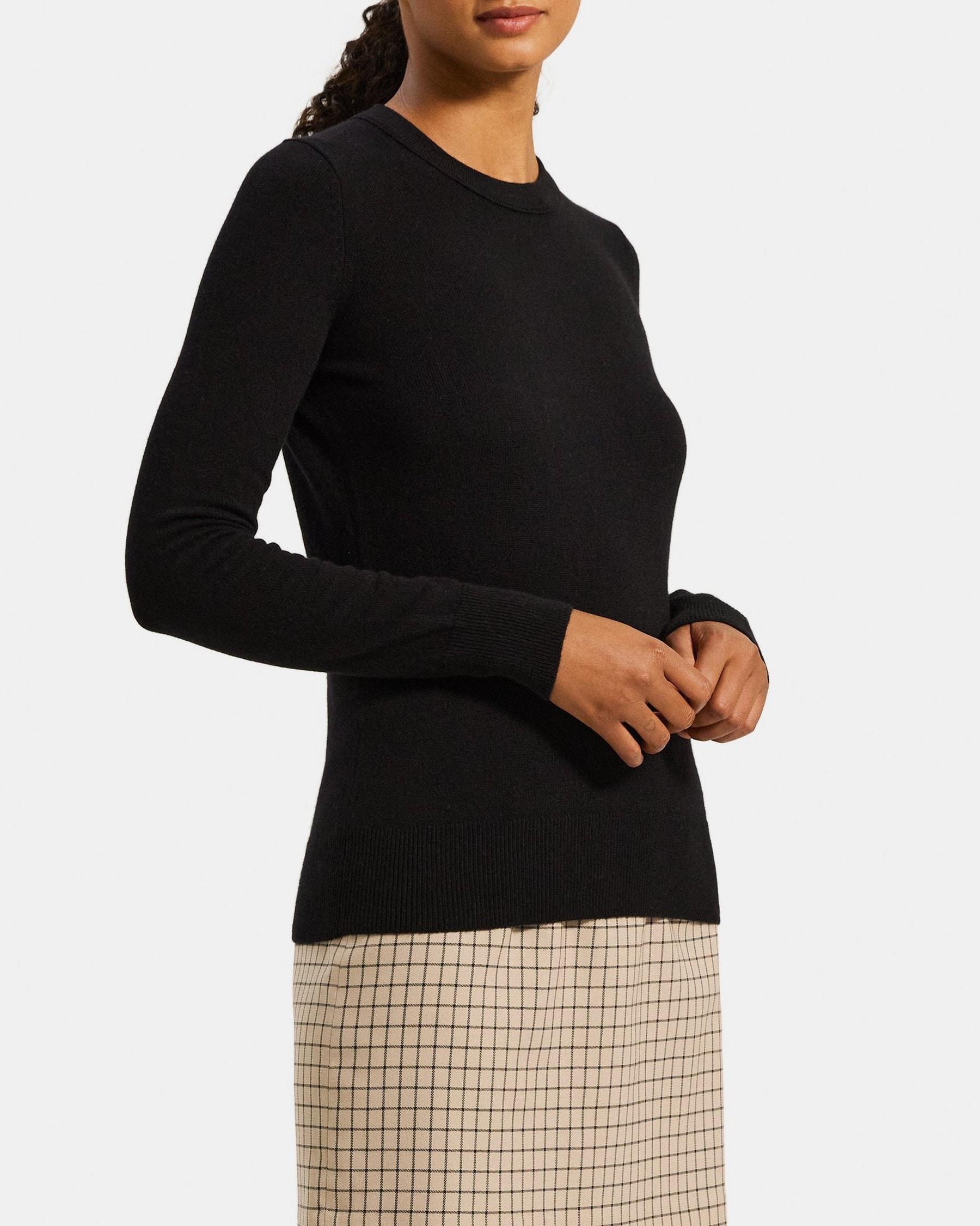 Crewneck Sweater in Cashmere Product Image