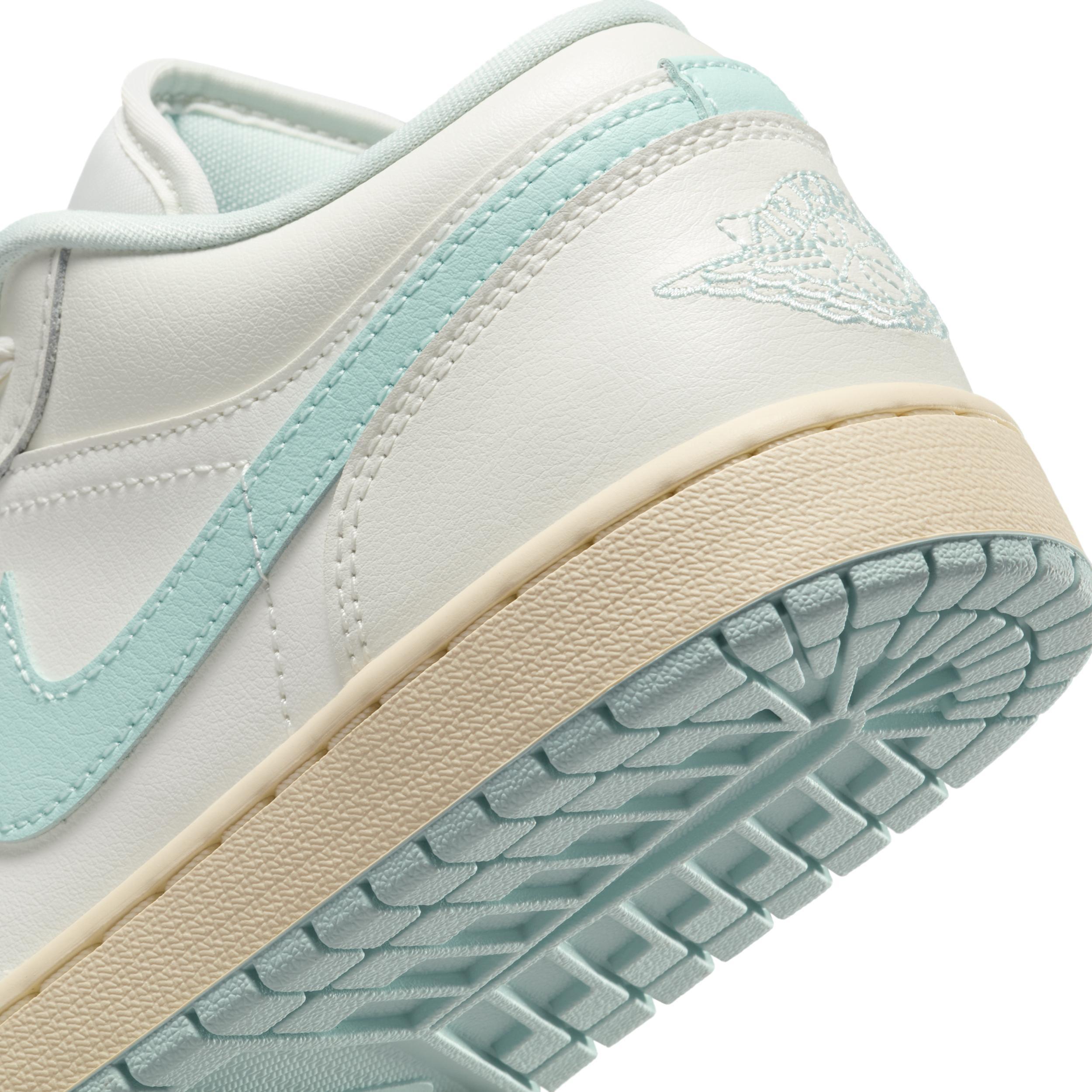 Jordan Womens Air Retro 1 Low Casual Shoes Product Image
