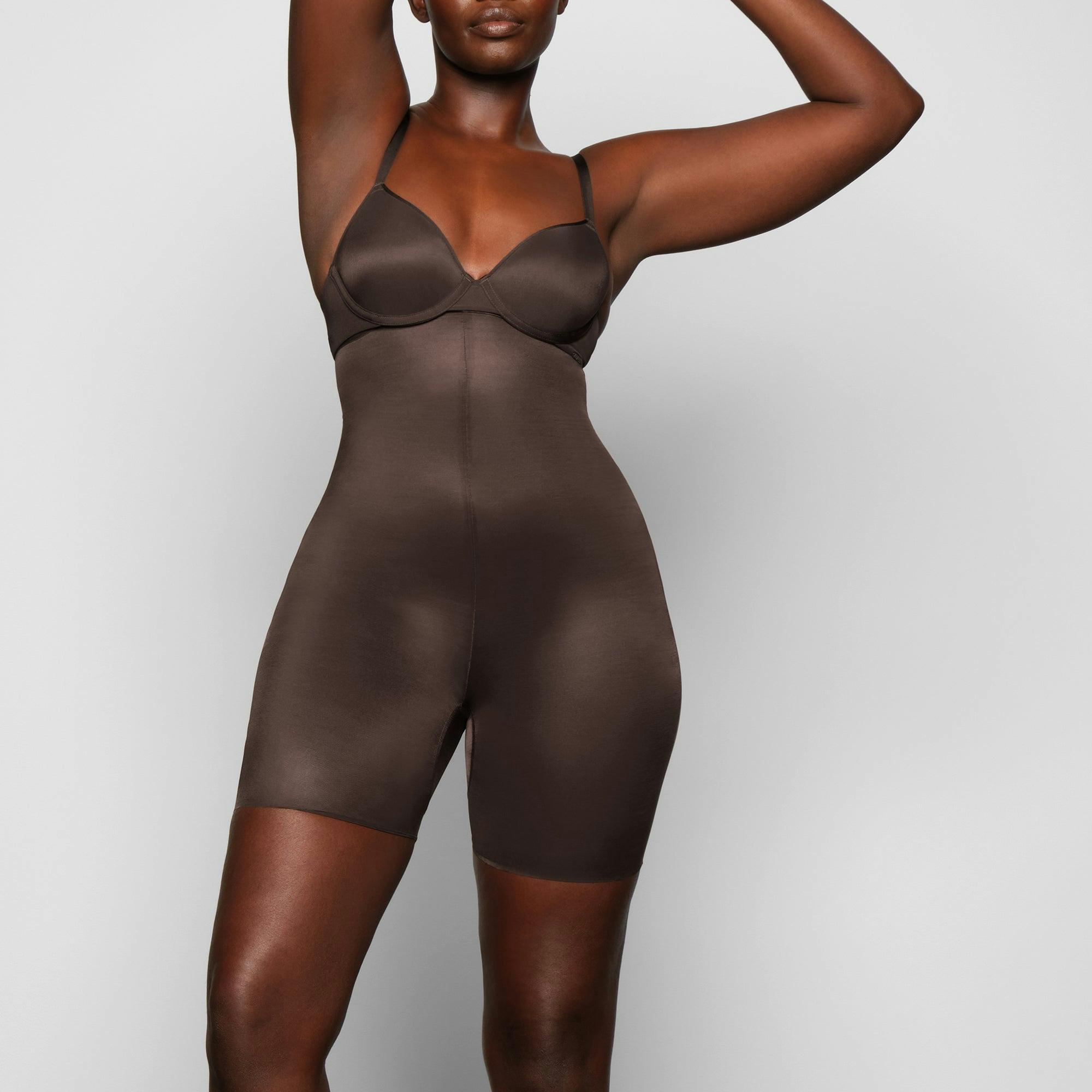 SIMPLY BARE MID THIGH SHORT | ESPRESSO Product Image