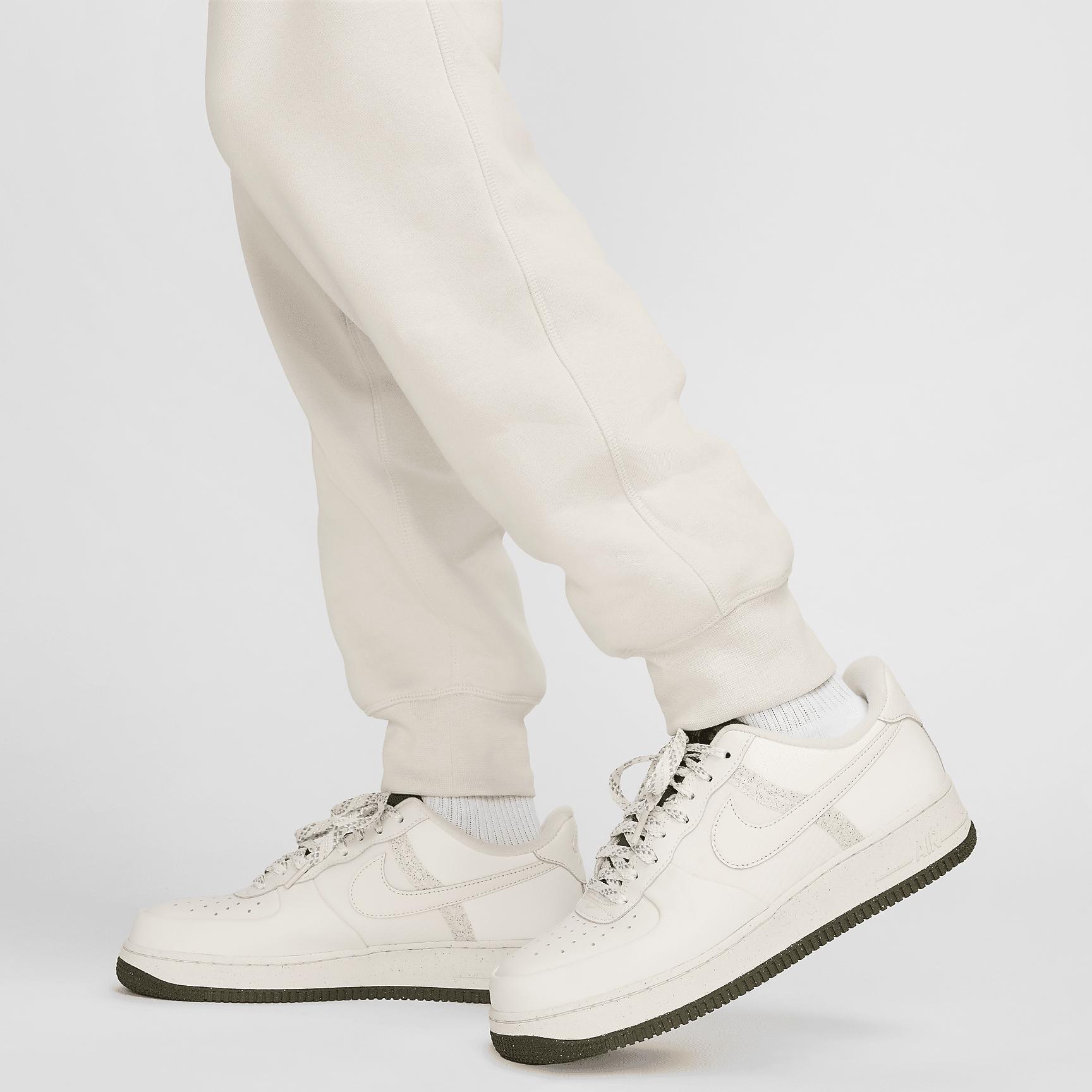Nike Men's Club Fleece Fleece Jogger Pants Product Image