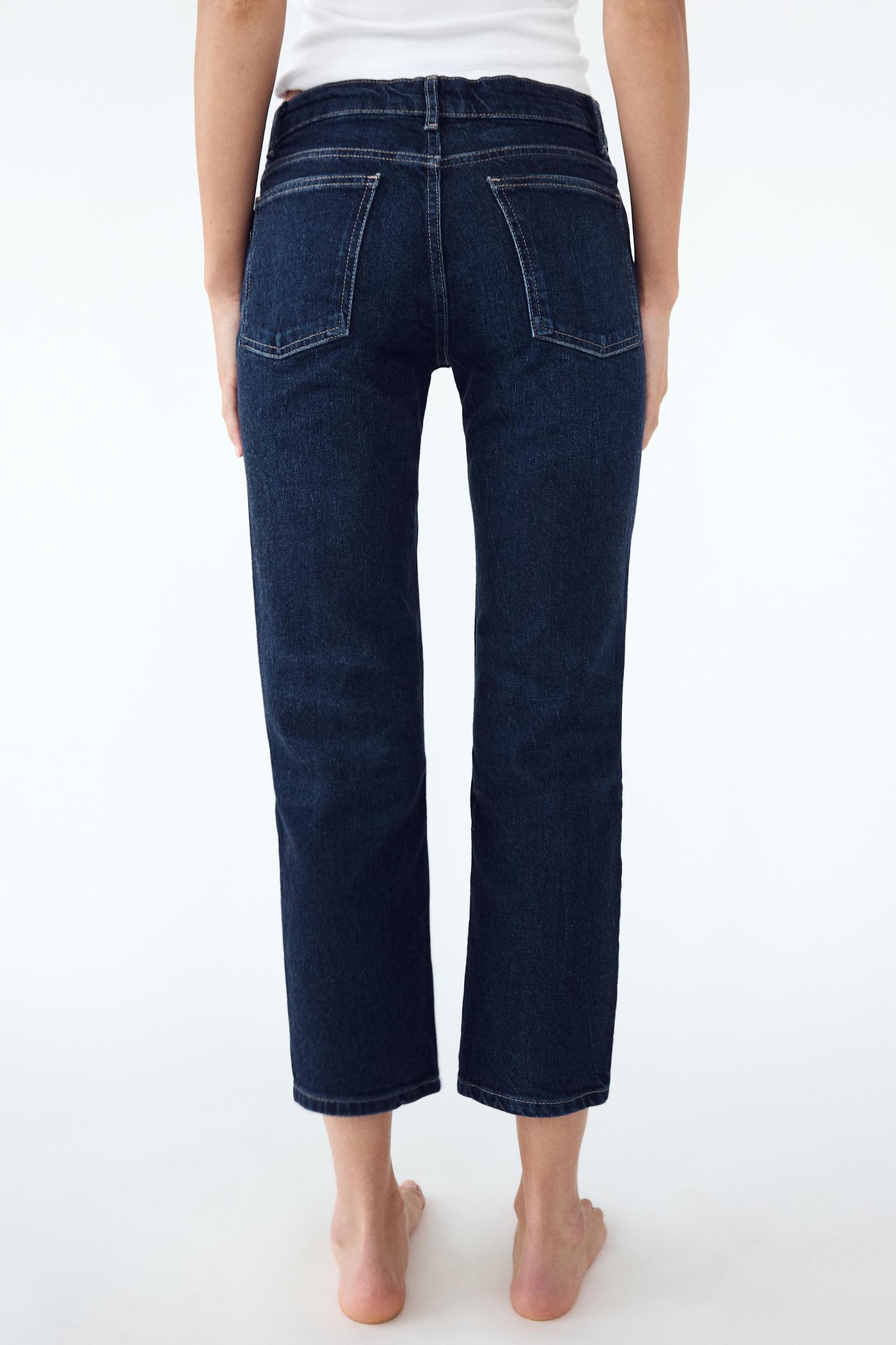FLARED MID WAIST SLIM CROP JEANS Product Image
